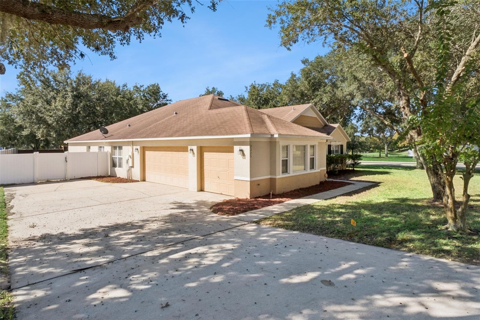 Left side - 2225 REEFVIEW LOOP, APOPKA