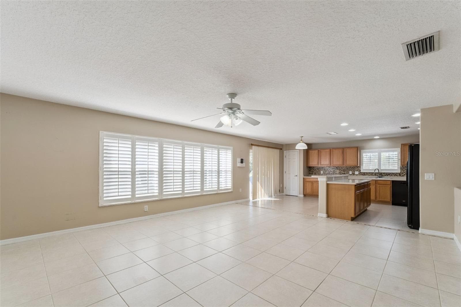 Living room - 2225 REEFVIEW LOOP, APOPKA