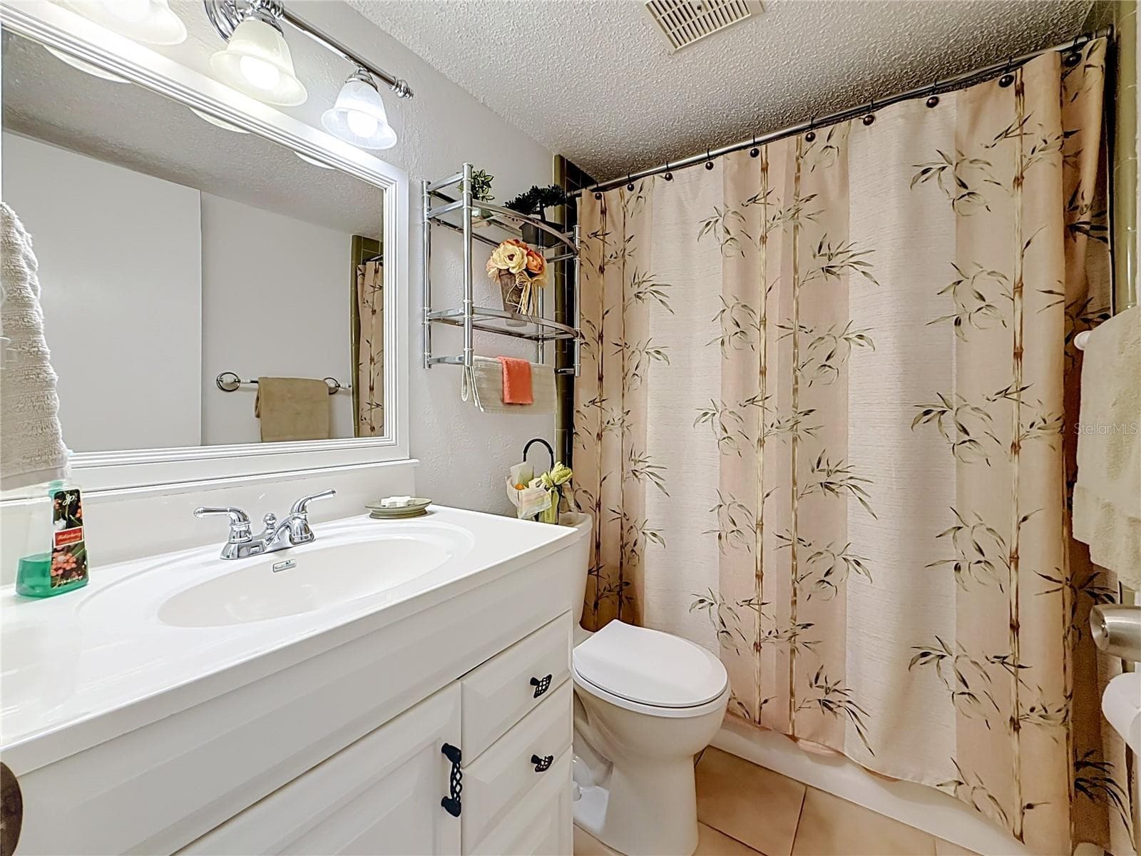 Condominium at 4115 34TH WAY S #193, ST PETERSBURG, photo 28 of 36