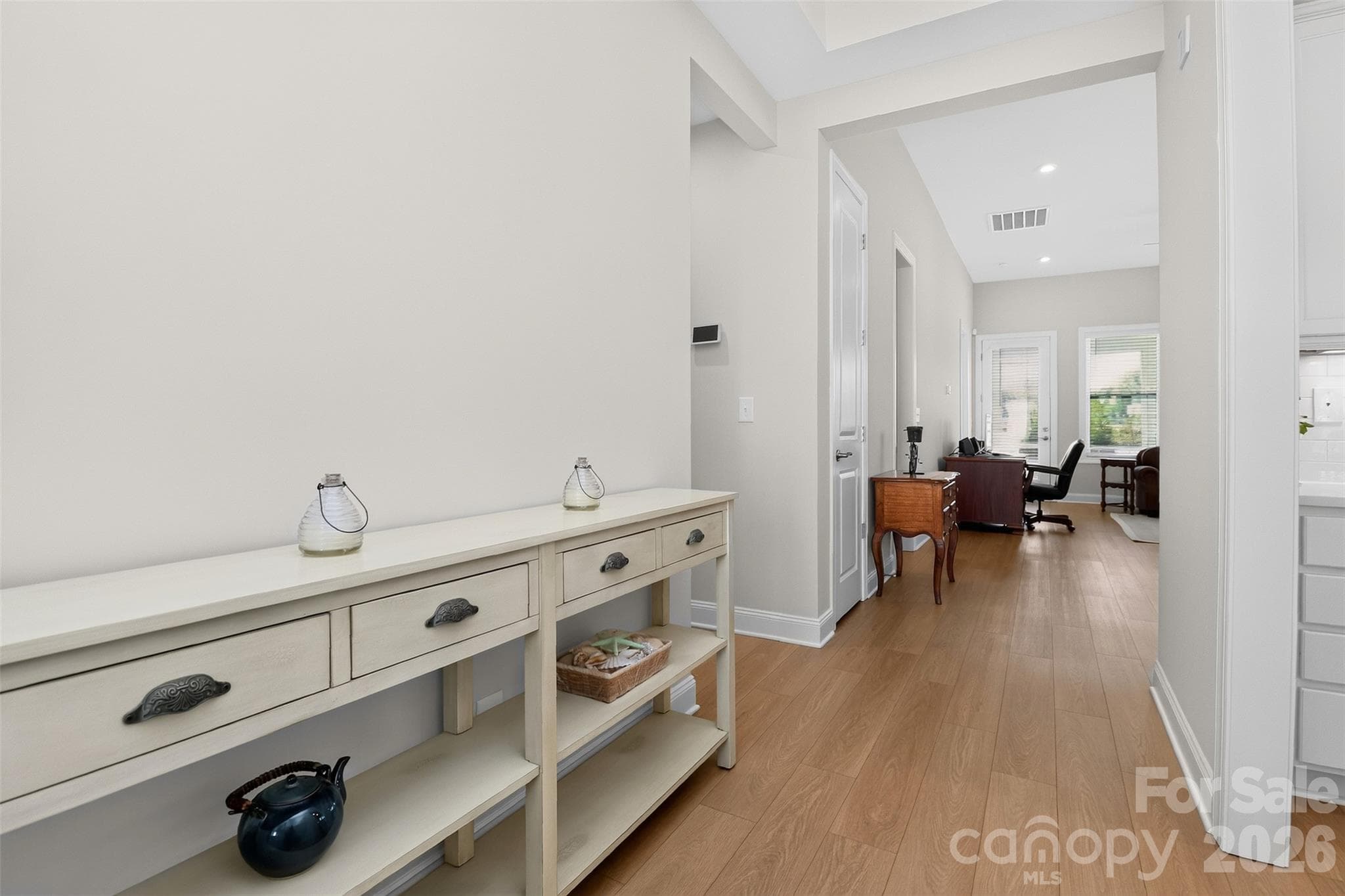 Single Family Residence at 4404 Moxie Way, Charlotte, photo 10 of 47