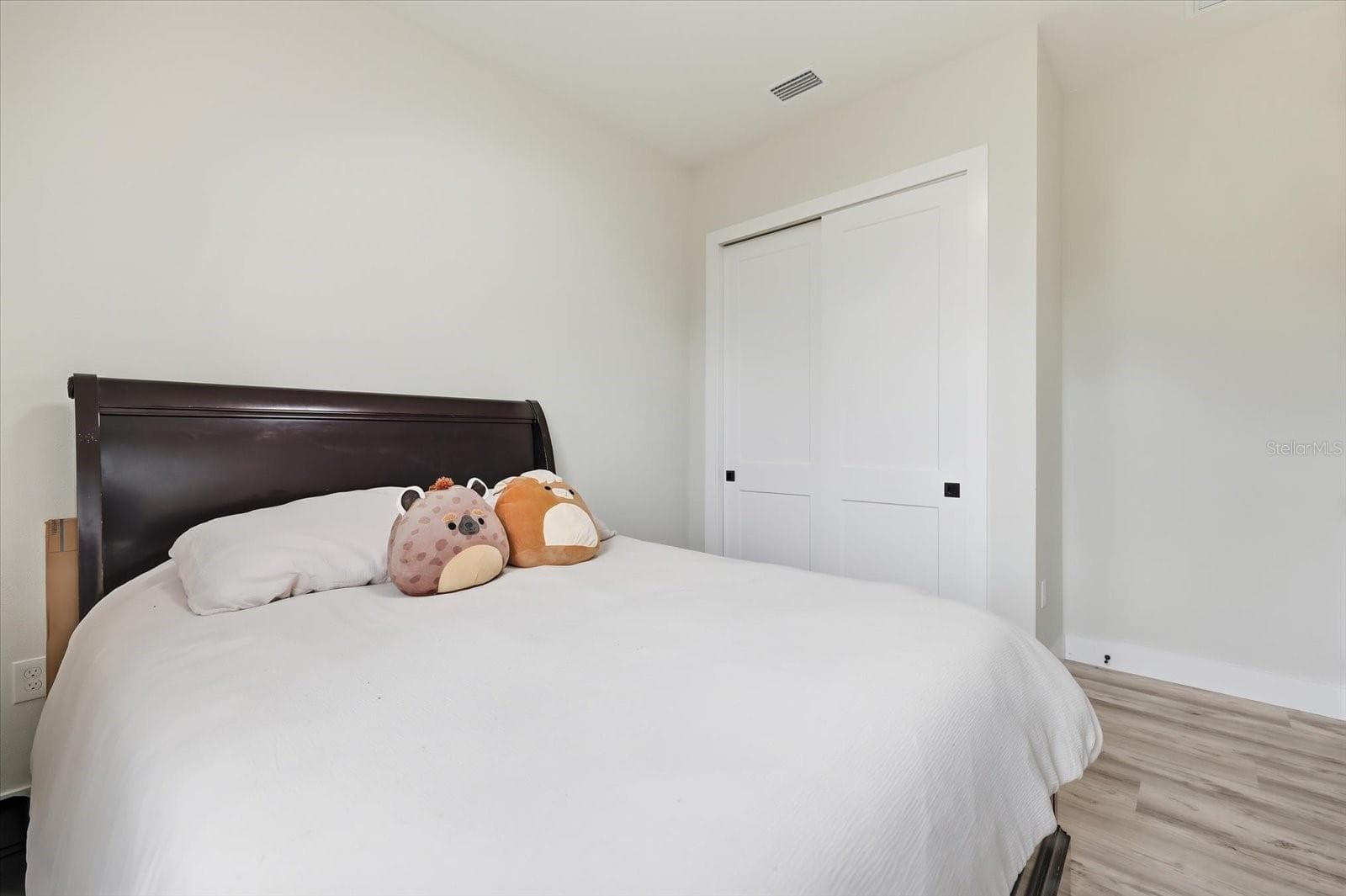 Single Family Residence at 137 DAVID BLVD, ROTONDA WEST, photo 18 of 37