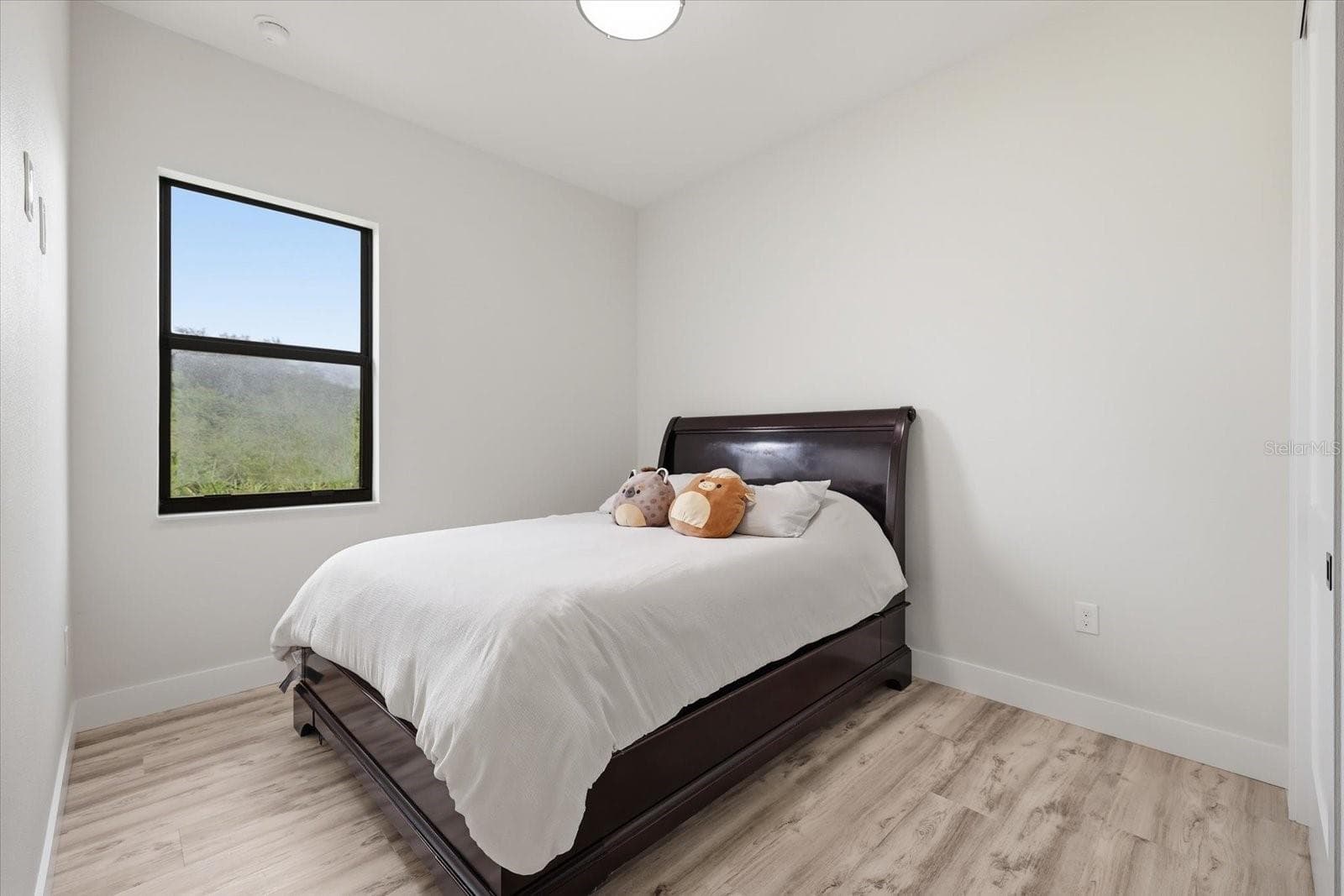 Single Family Residence at 137 DAVID BLVD, ROTONDA WEST, photo 19 of 37