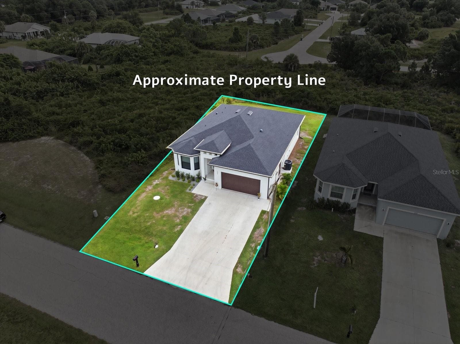 Single Family Residence at 137 DAVID BLVD, ROTONDA WEST, photo 32 of 37