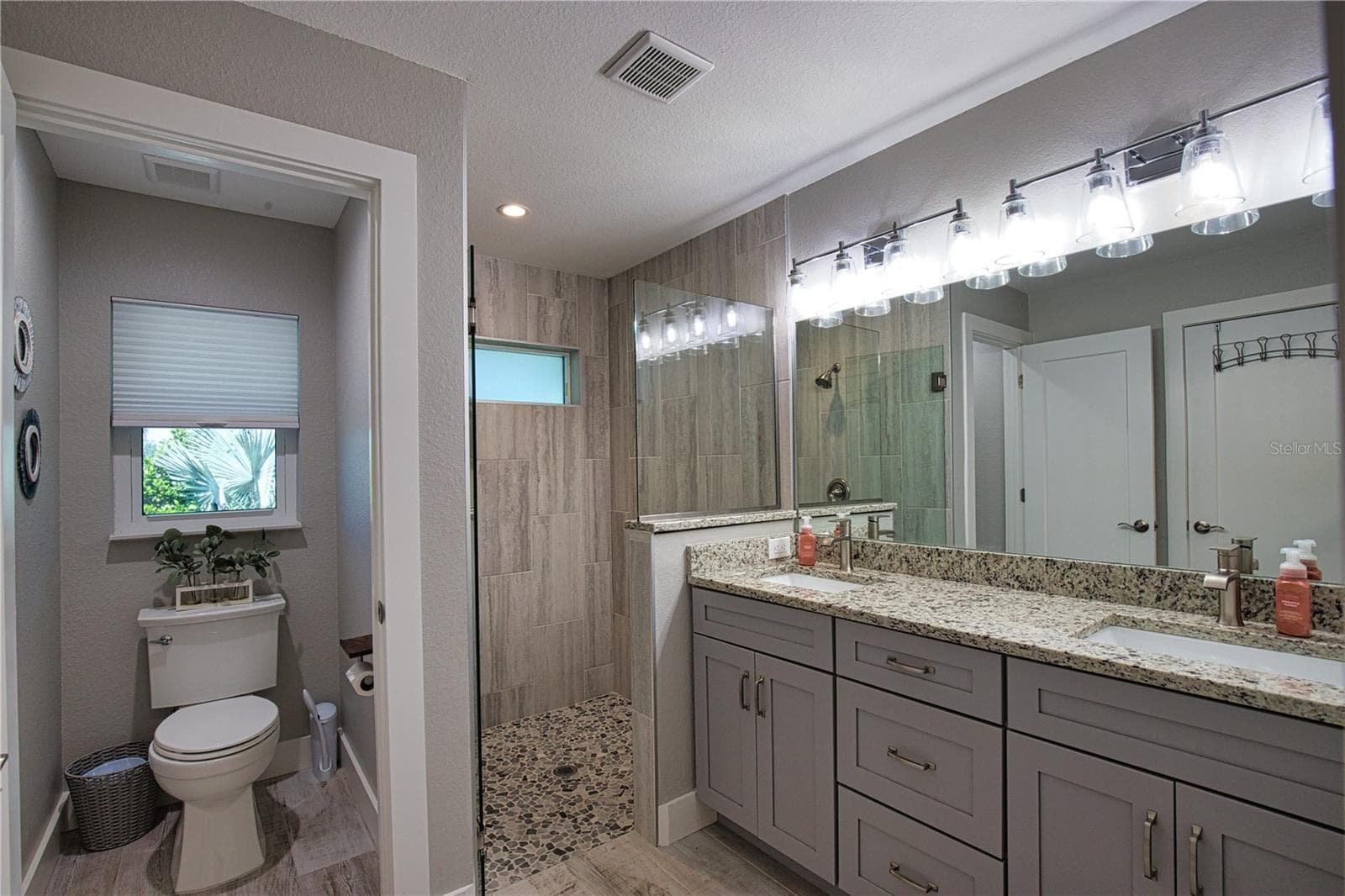 Single Family Residence at 67 LONG MEADOW LN, ROTONDA WEST, photo 16 of 42