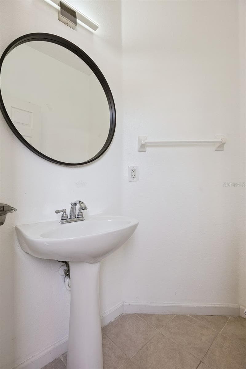 Townhouse at 8634 DANFORTH DR, WINDERMERE, photo 32 of 66