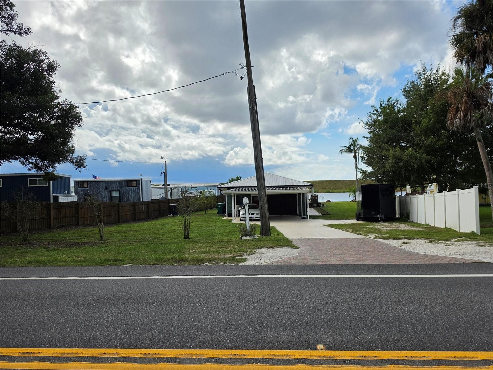Single Family Residence at 6538 US HIGHWAY 441 SE, OKEECHOBEE, photo 5 of 29