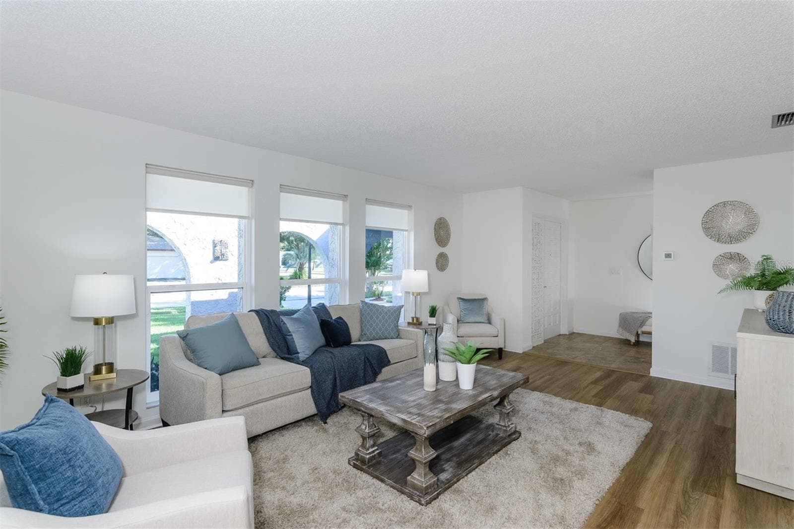 Single Family Residence at 2977 AMBLEGLEN CT, CLEARWATER, photo 10 of 56