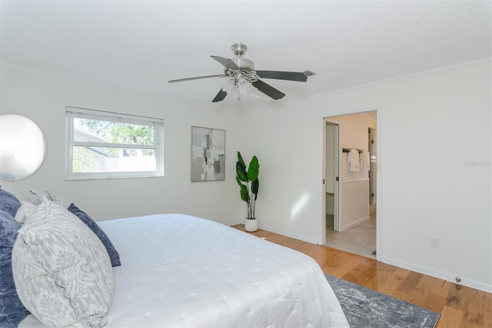 Single Family Residence at 2977 AMBLEGLEN CT, CLEARWATER, photo 27 of 56
