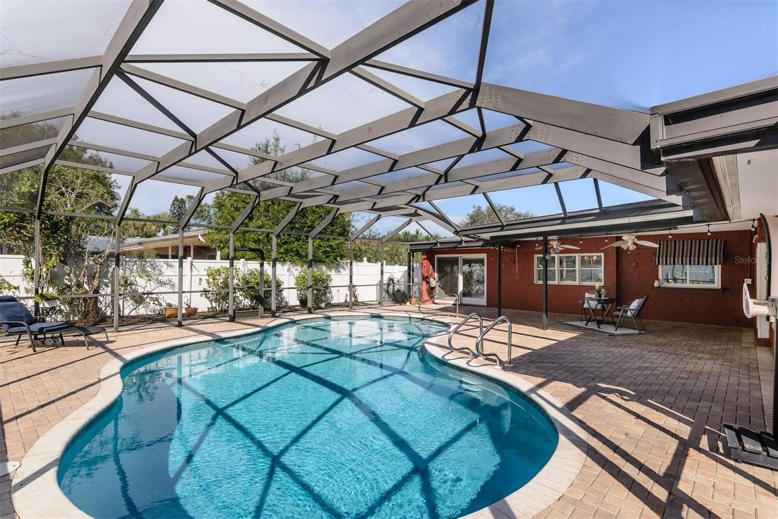 Single Family Residence at 2977 AMBLEGLEN CT, CLEARWATER, photo 41 of 56
