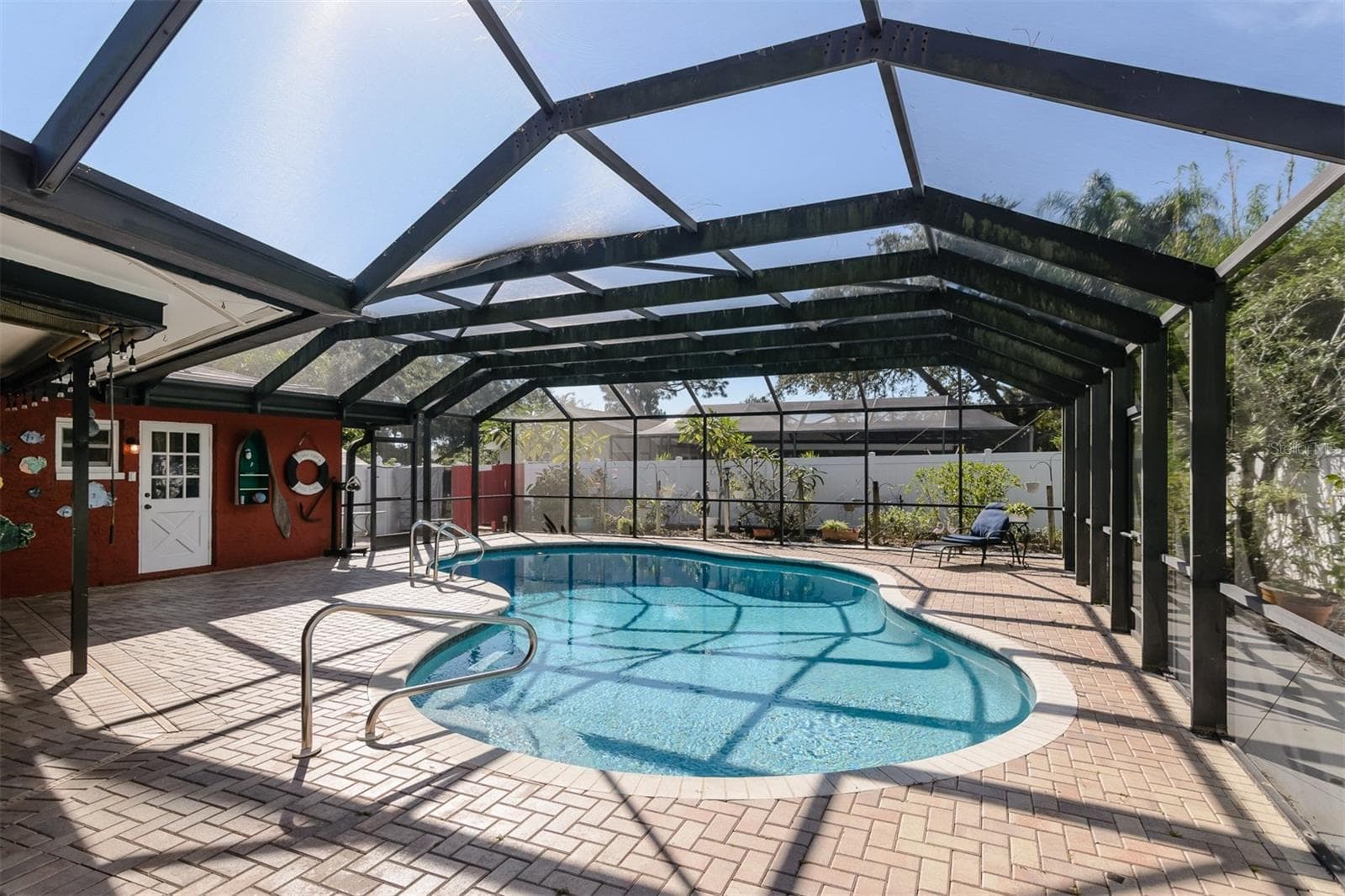 Single Family Residence at 2977 AMBLEGLEN CT, CLEARWATER, photo 42 of 56