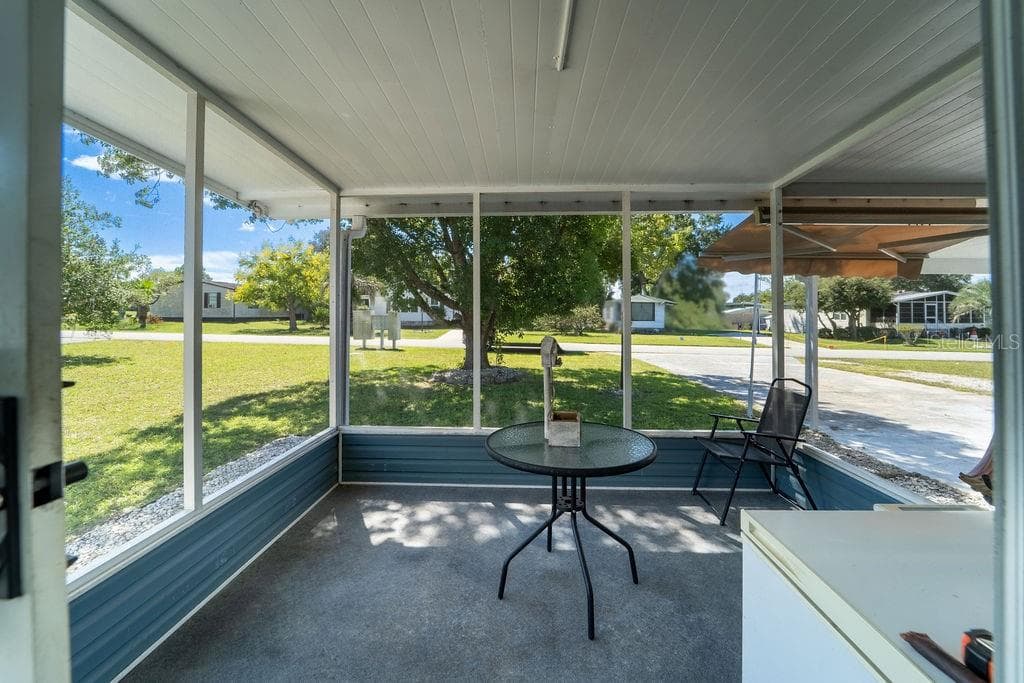 Manufactured Home at 161 FLORENCE BLVD, DEBARY, photo 5 of 25