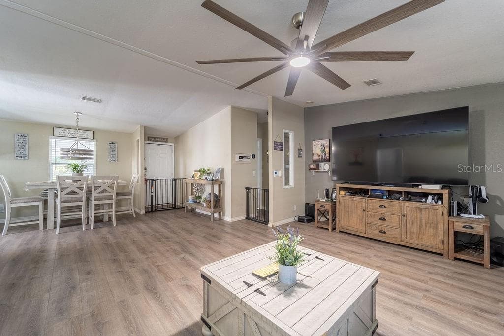Manufactured Home at 161 FLORENCE BLVD, DEBARY, photo 13 of 25