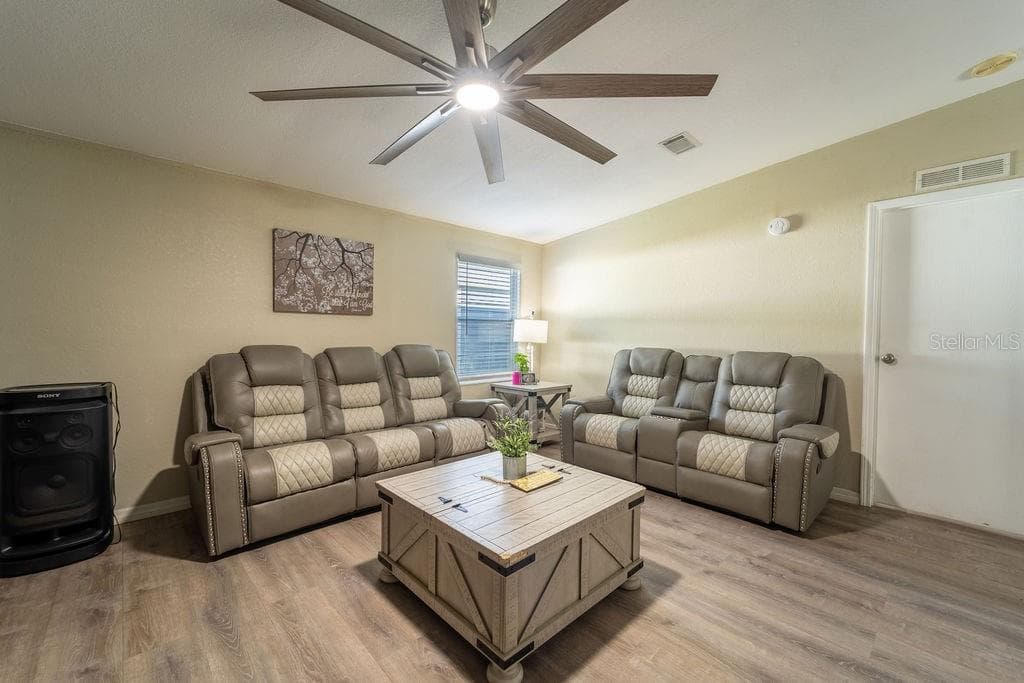 Manufactured Home at 161 FLORENCE BLVD, DEBARY, photo 14 of 25