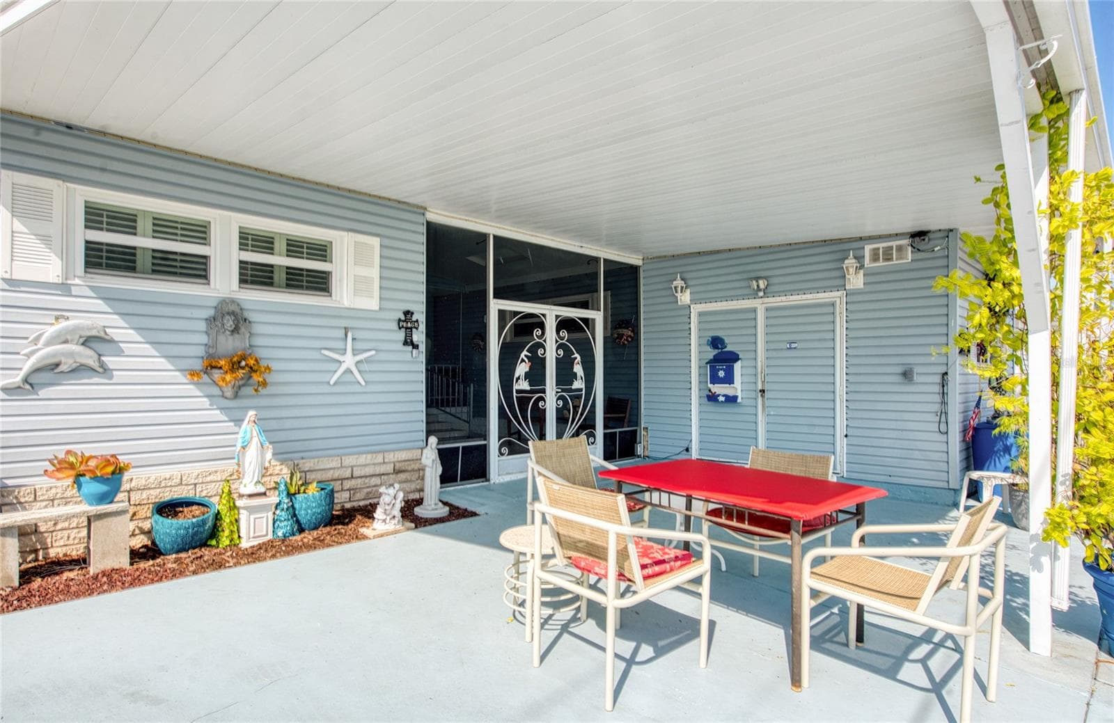 Mobile Home at 18675 US HIGHWAY 19 N #303, CLEARWATER, photo 4 of 42