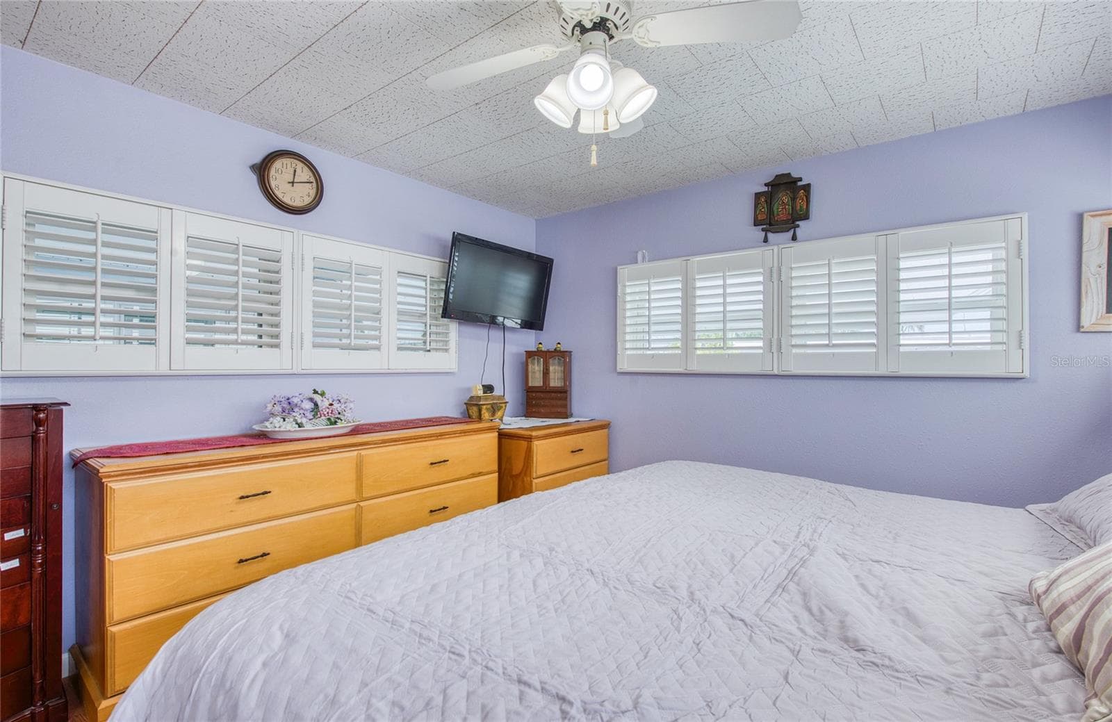 Mobile Home at 18675 US HIGHWAY 19 N #303, CLEARWATER, photo 31 of 42