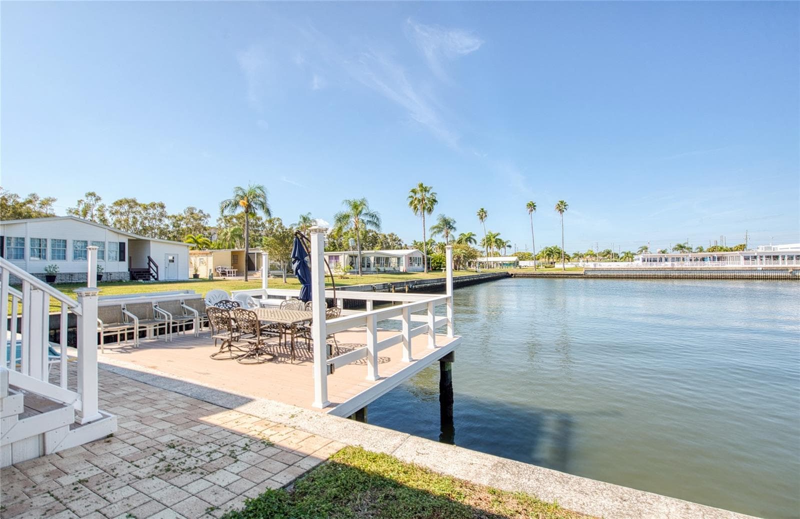 Mobile Home at 18675 US HIGHWAY 19 N #303, CLEARWATER, photo 40 of 42