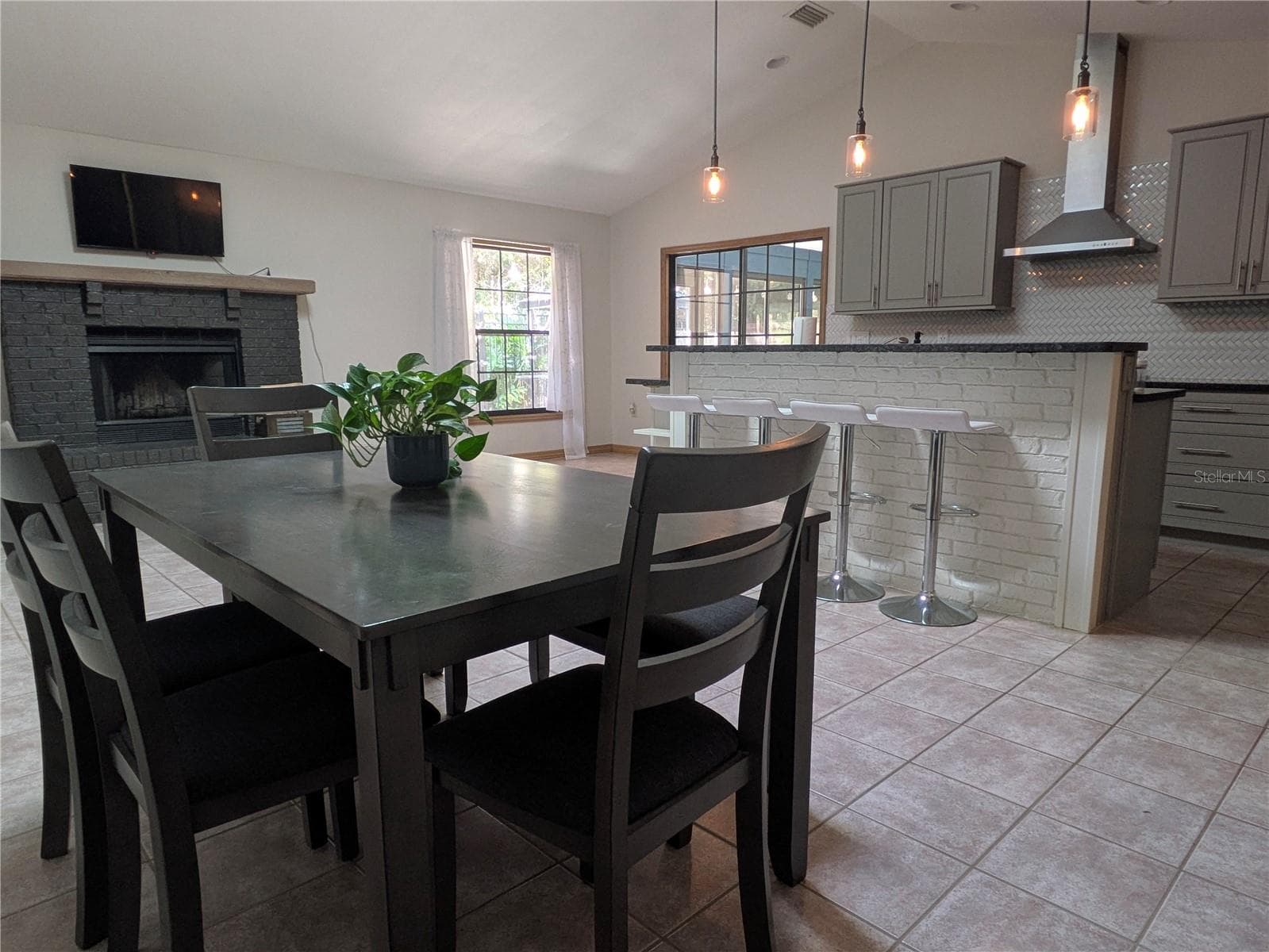 Single Family Residence at 366 OLD MILL RD, ENTERPRISE, photo 11 of 39
