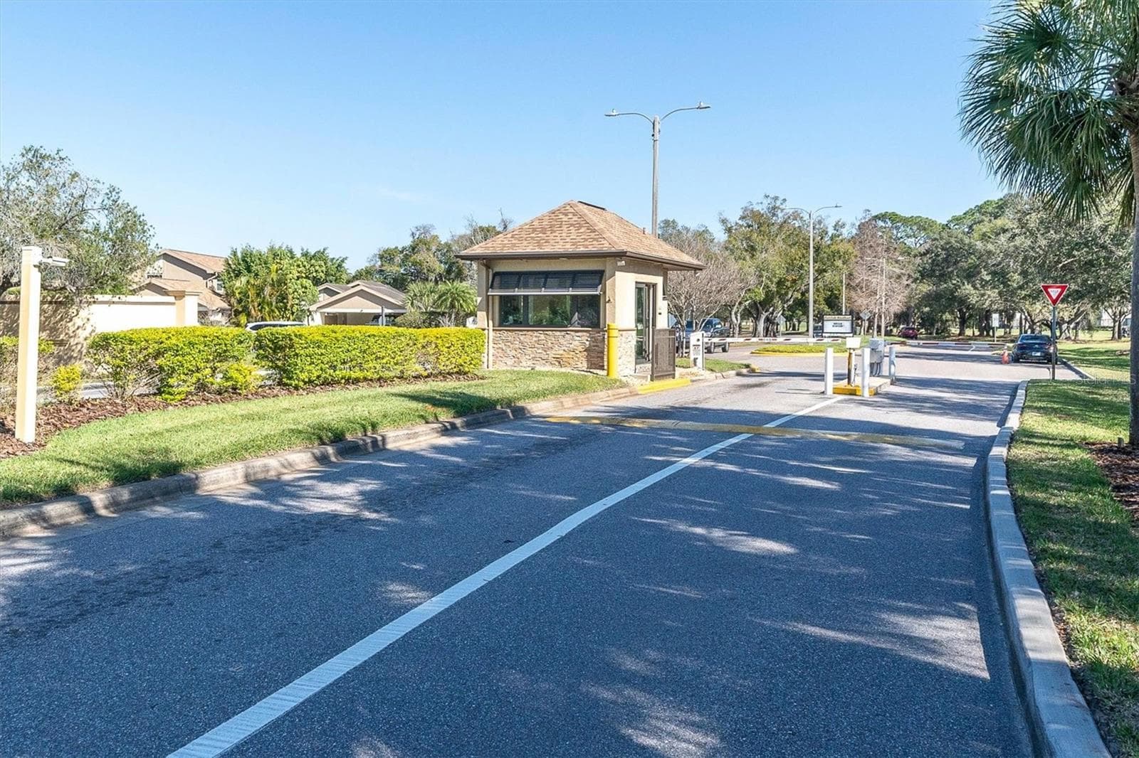 Single Family Residence at 4795 PEBBLE BROOK DR, OLDSMAR, photo 31 of 32