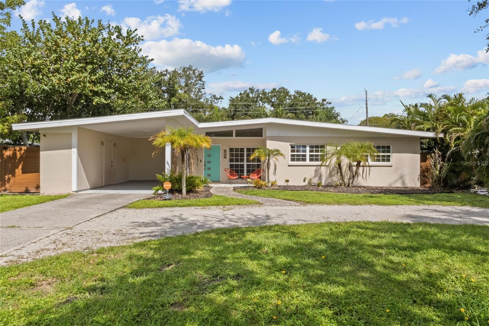 Single Family Residence at 2857 WOOD ST, SARASOTA, photo 2 of 29
