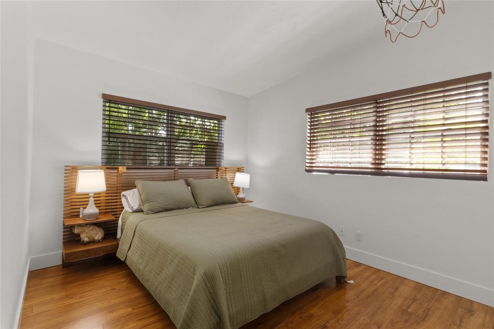 Single Family Residence at 2857 WOOD ST, SARASOTA, photo 16 of 29