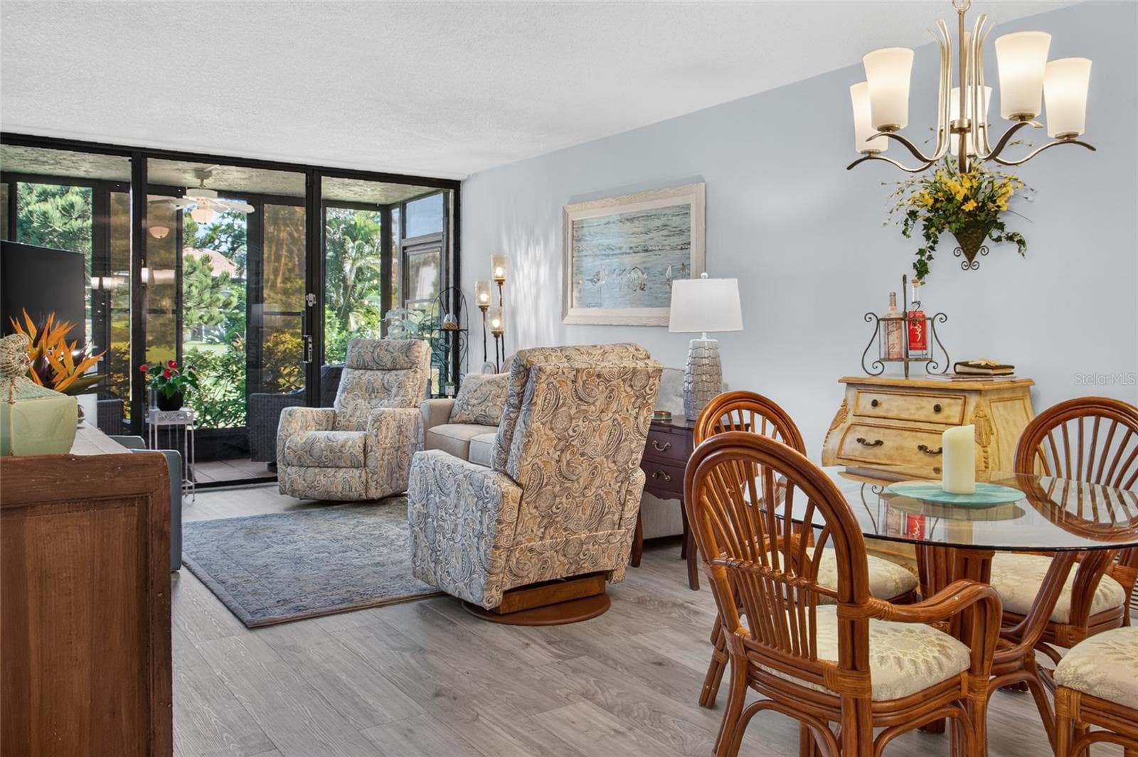 Open living and dining combo - 612 BIRD BAY DR S #108, VENICE