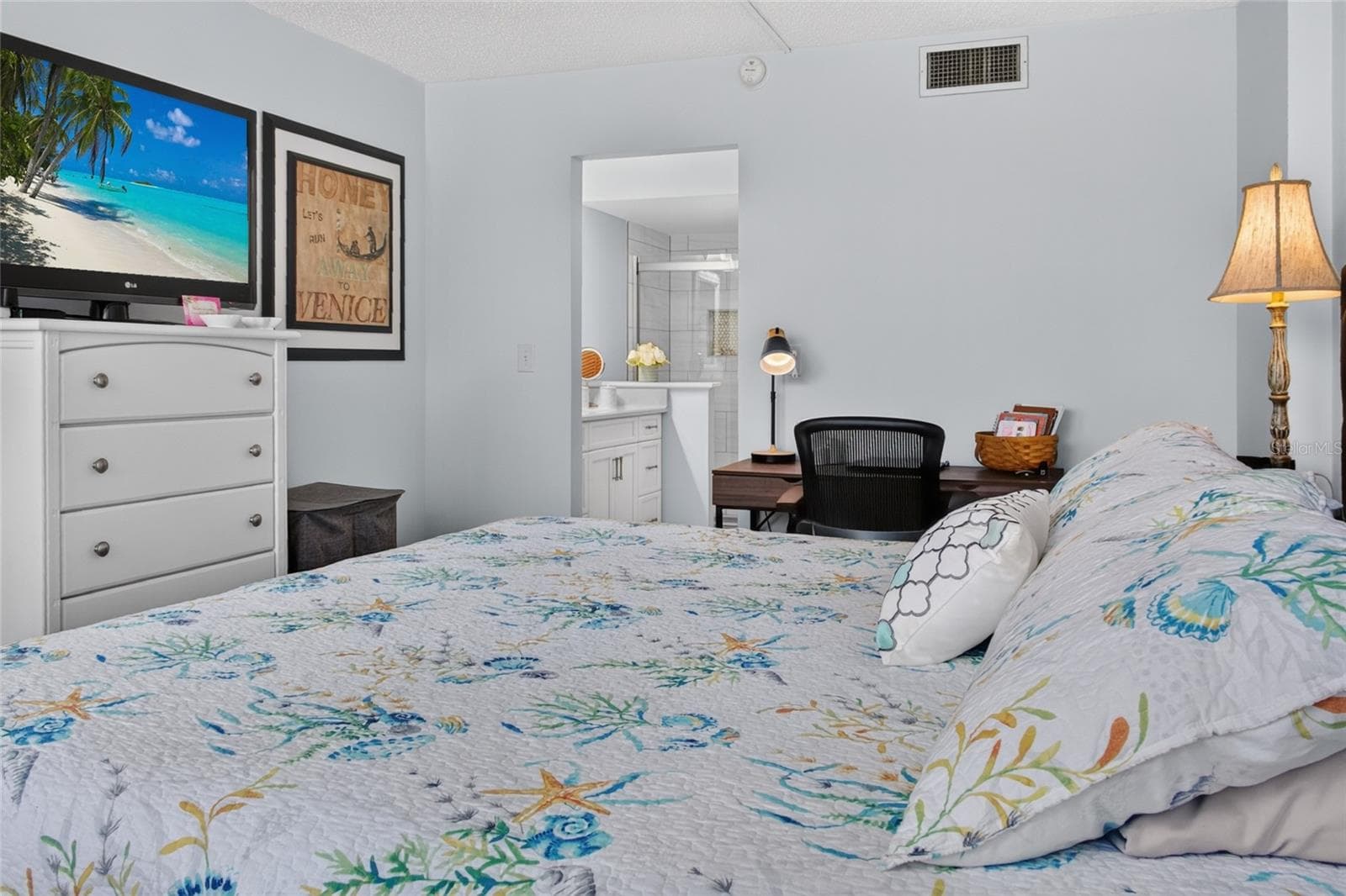 Condominium at 612 BIRD BAY DR S #108, VENICE, photo 22 of 40