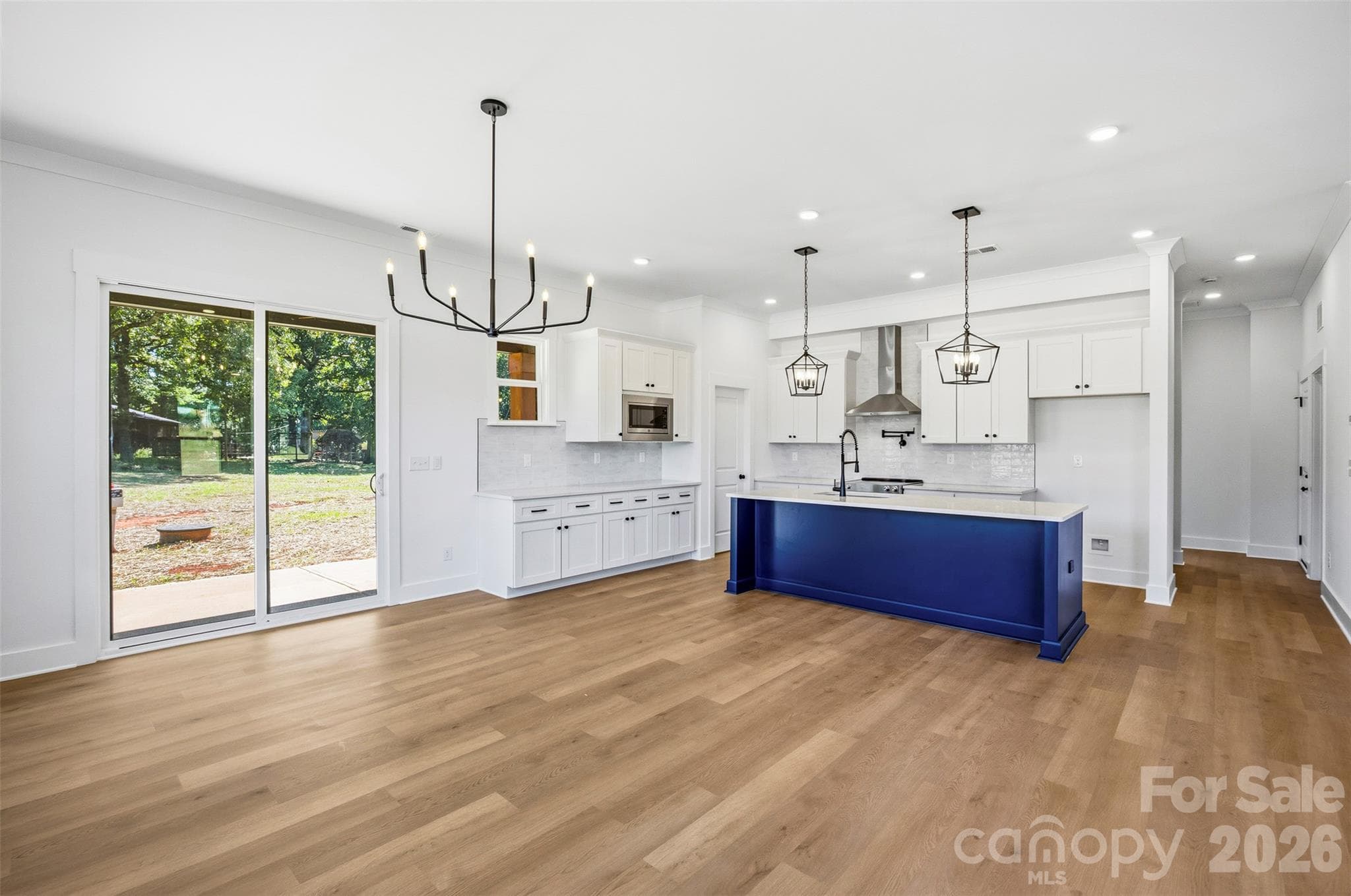 Single Family Residence at 1503 Lingerfelt Farm Drive, Bessemer City, photo 10 of 38