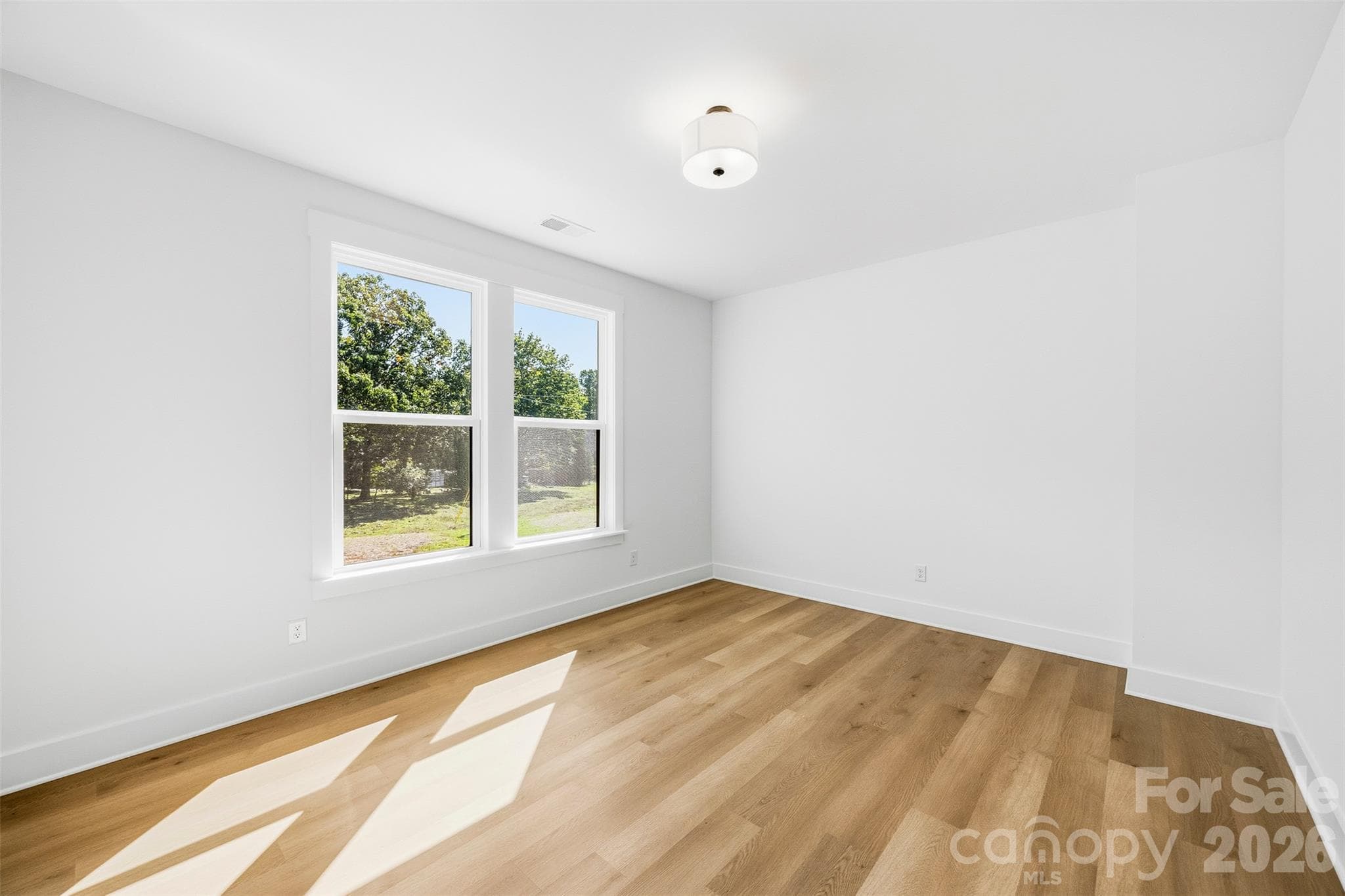 Single Family Residence at 1503 Lingerfelt Farm Drive, Bessemer City, photo 23 of 38