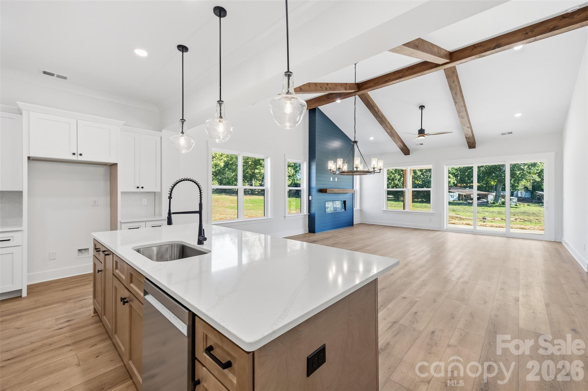Single Family Residence at 1507 Lingerfelt Farm Drive, Bessemer City, photo 6 of 39