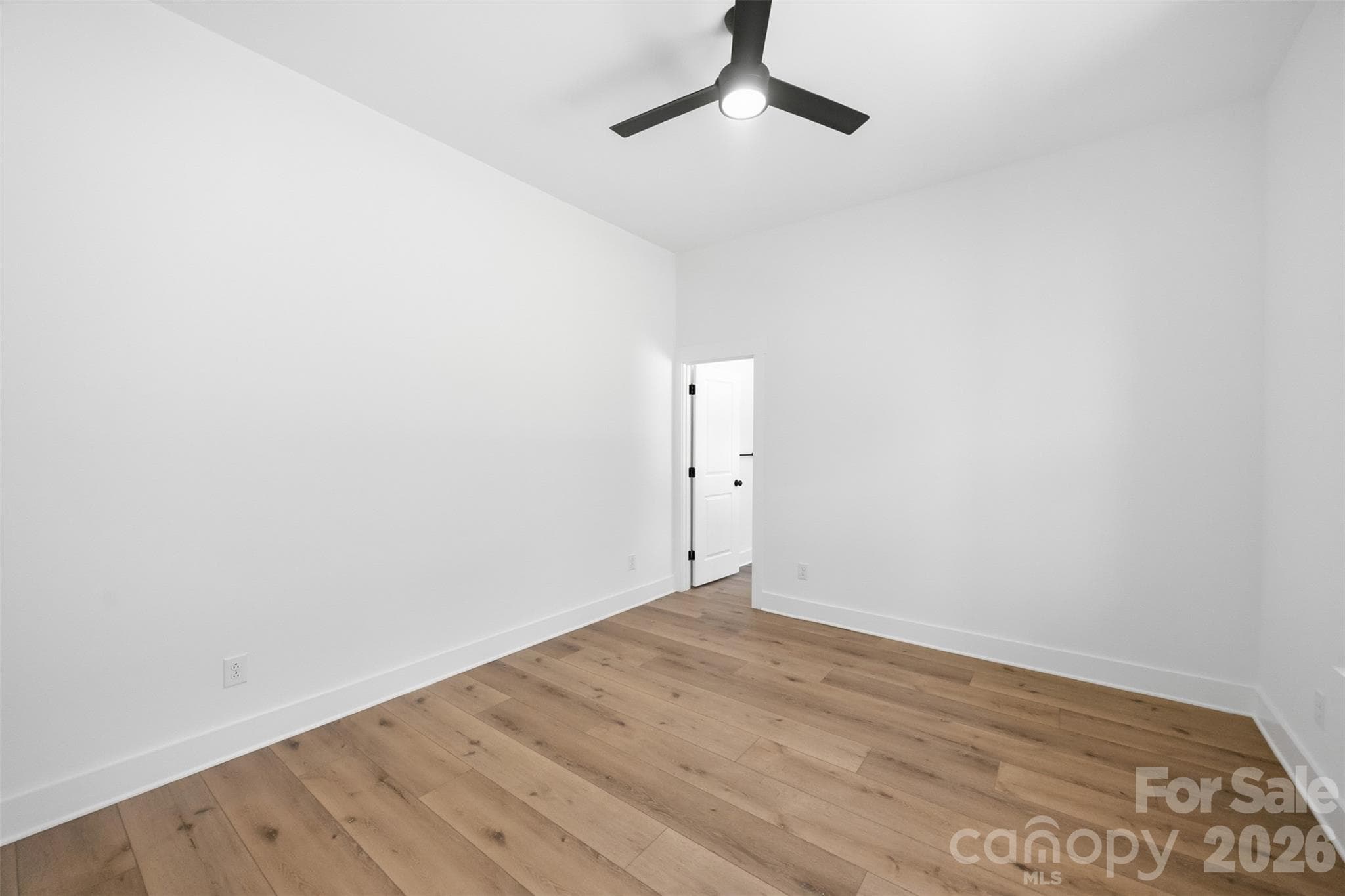 Single Family Residence at 1507 Lingerfelt Farm Drive, Bessemer City, photo 25 of 39