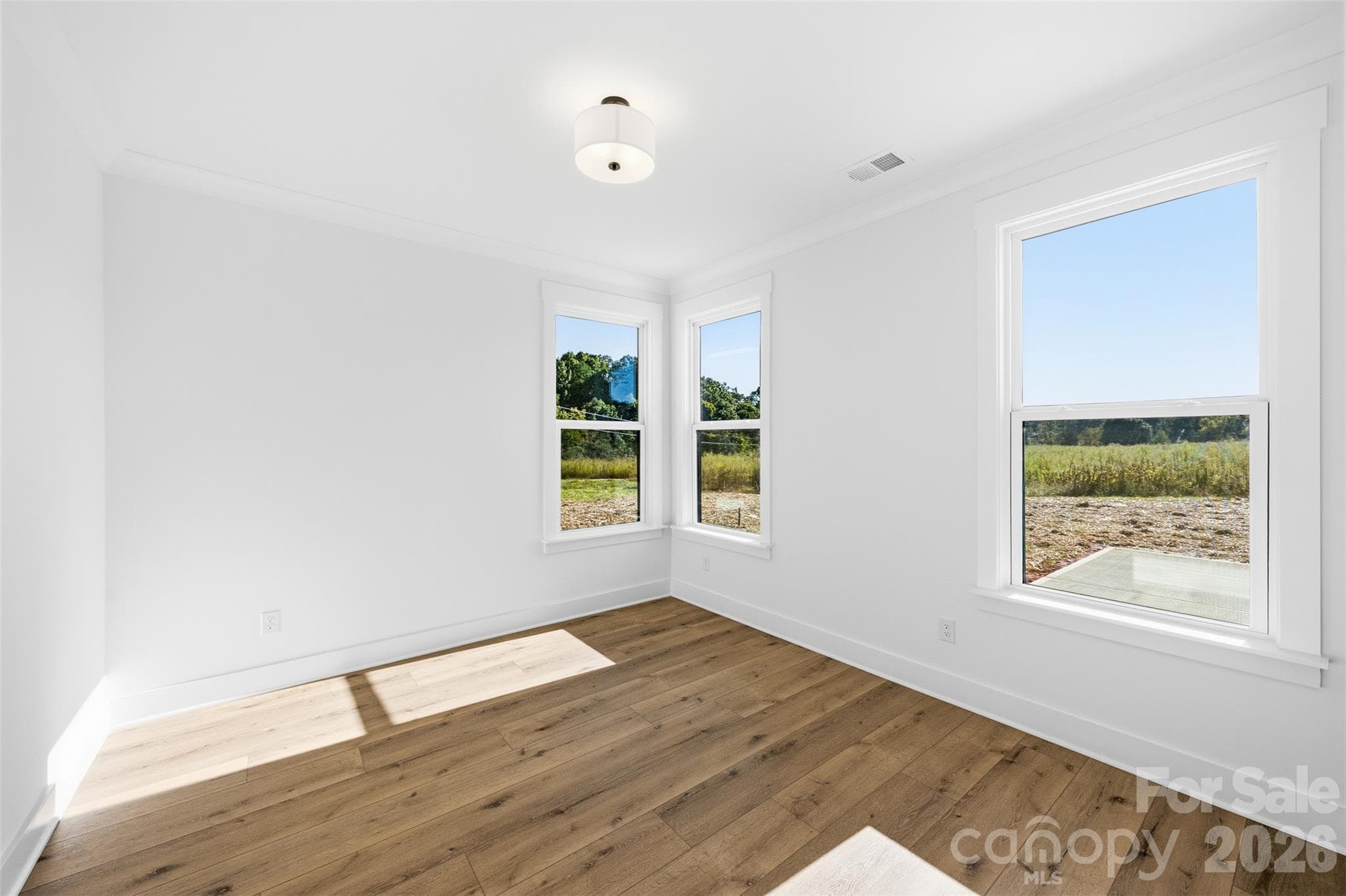 Single Family Residence at 1511 Lingerfelt Farm Drive, Bessemer City, photo 17 of 40