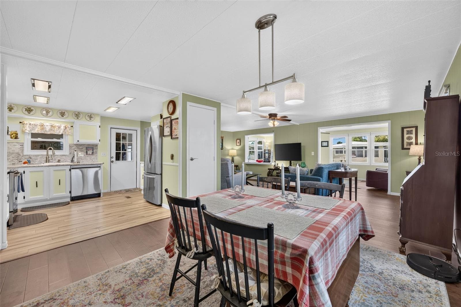 Mobile Home at 222 PARADISE S, LEESBURG, photo 15 of 52