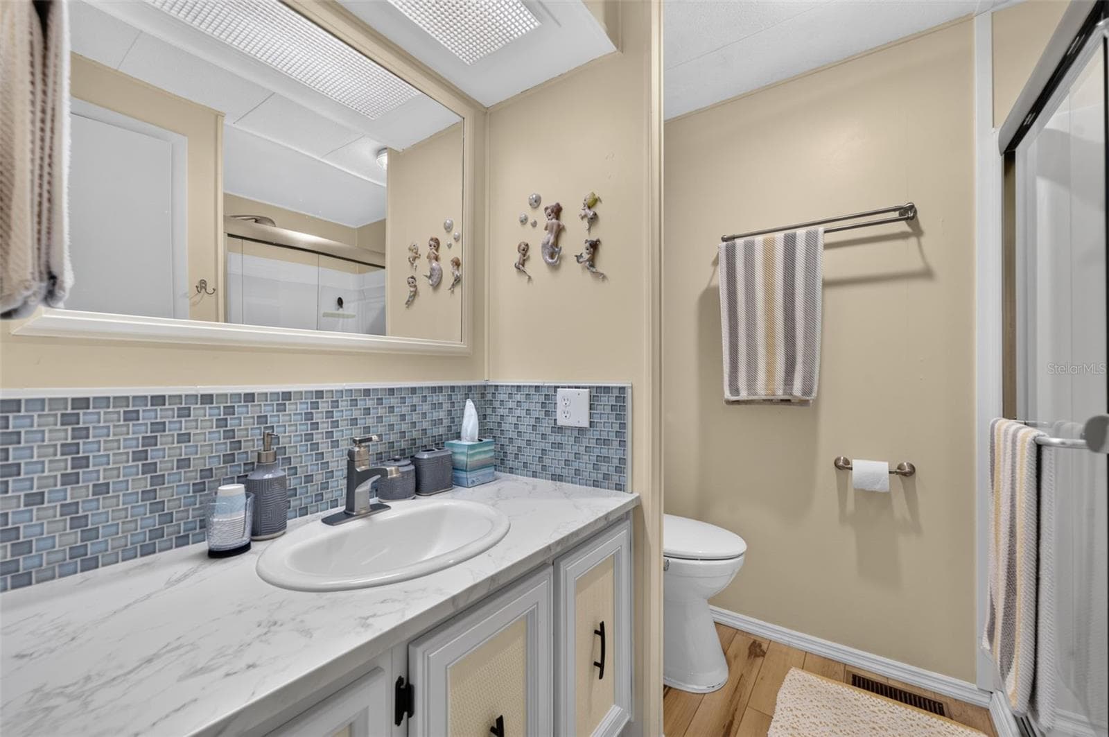 Mobile Home at 222 PARADISE S, LEESBURG, photo 25 of 52
