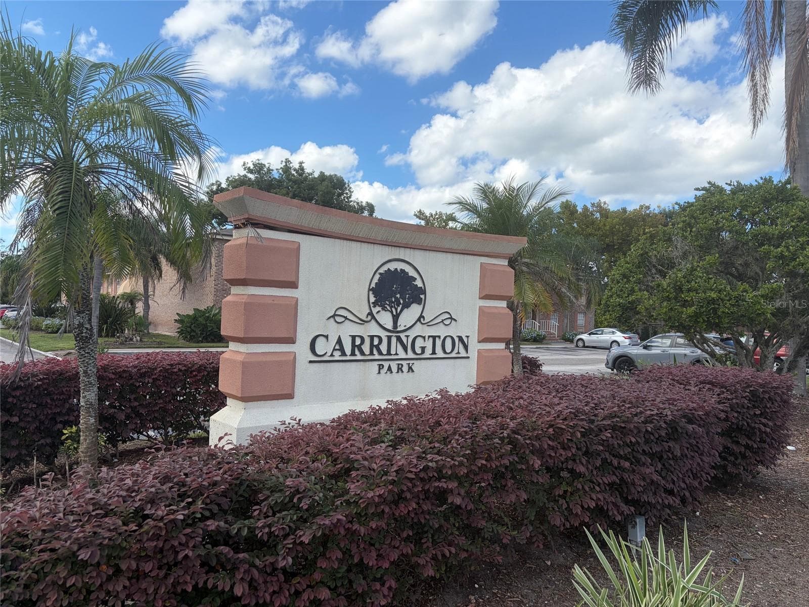 488 BANYON TREE CIR #206