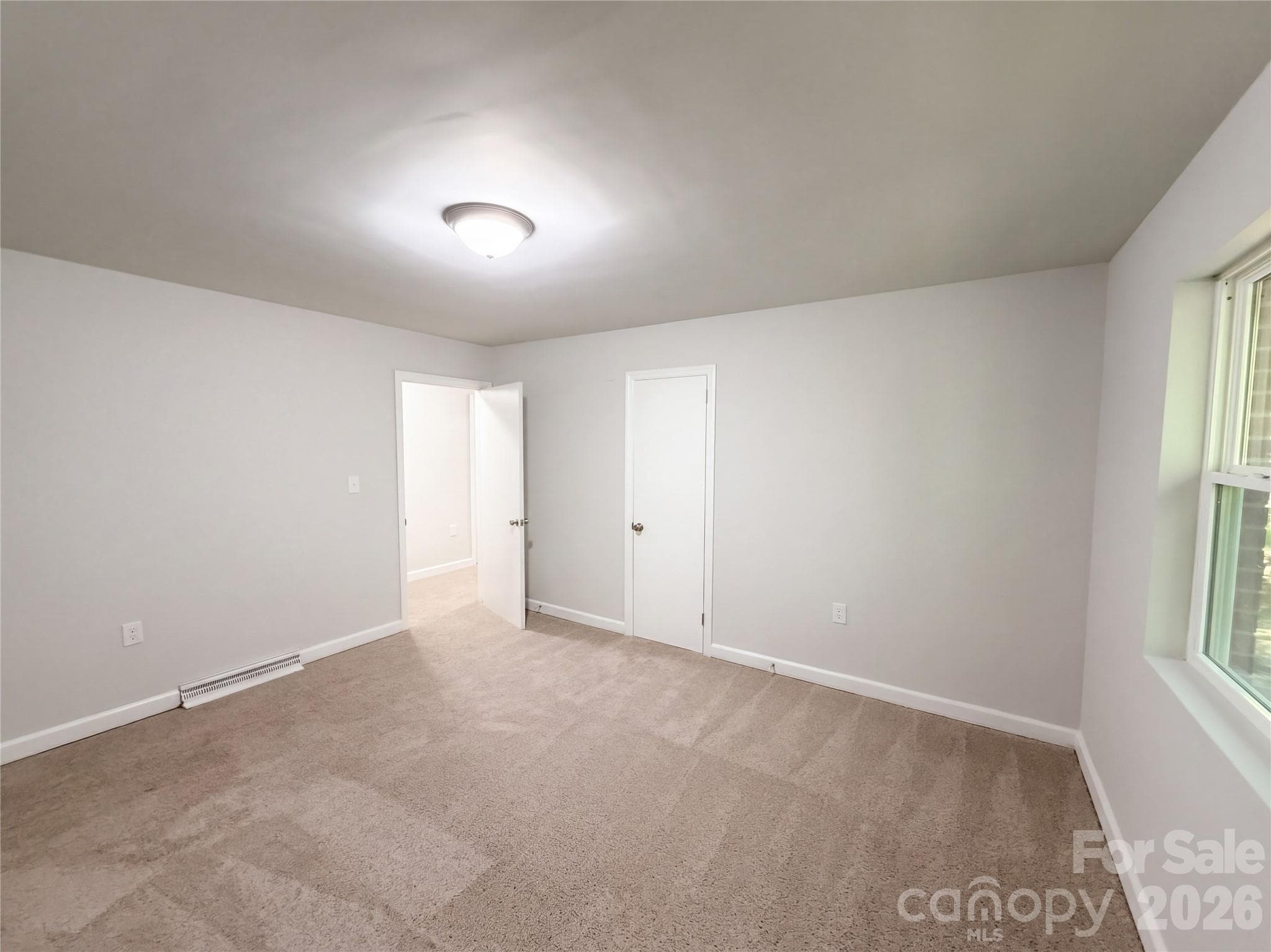Single Family Residence at 1632 Carolina Circle, Gastonia, photo 15 of 25