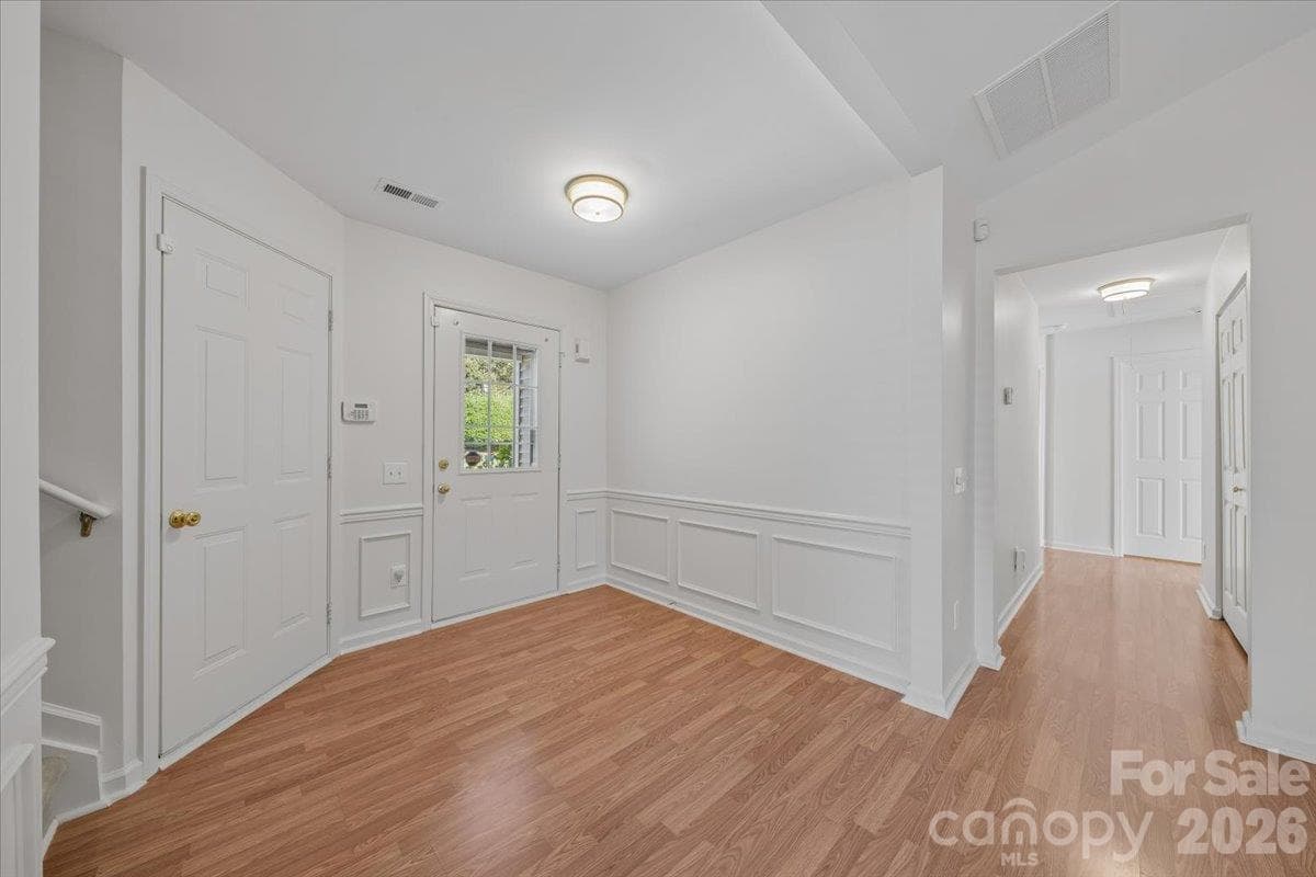 Single Family Residence at 9214 Culcairn Road, Huntersville, photo 5 of 47