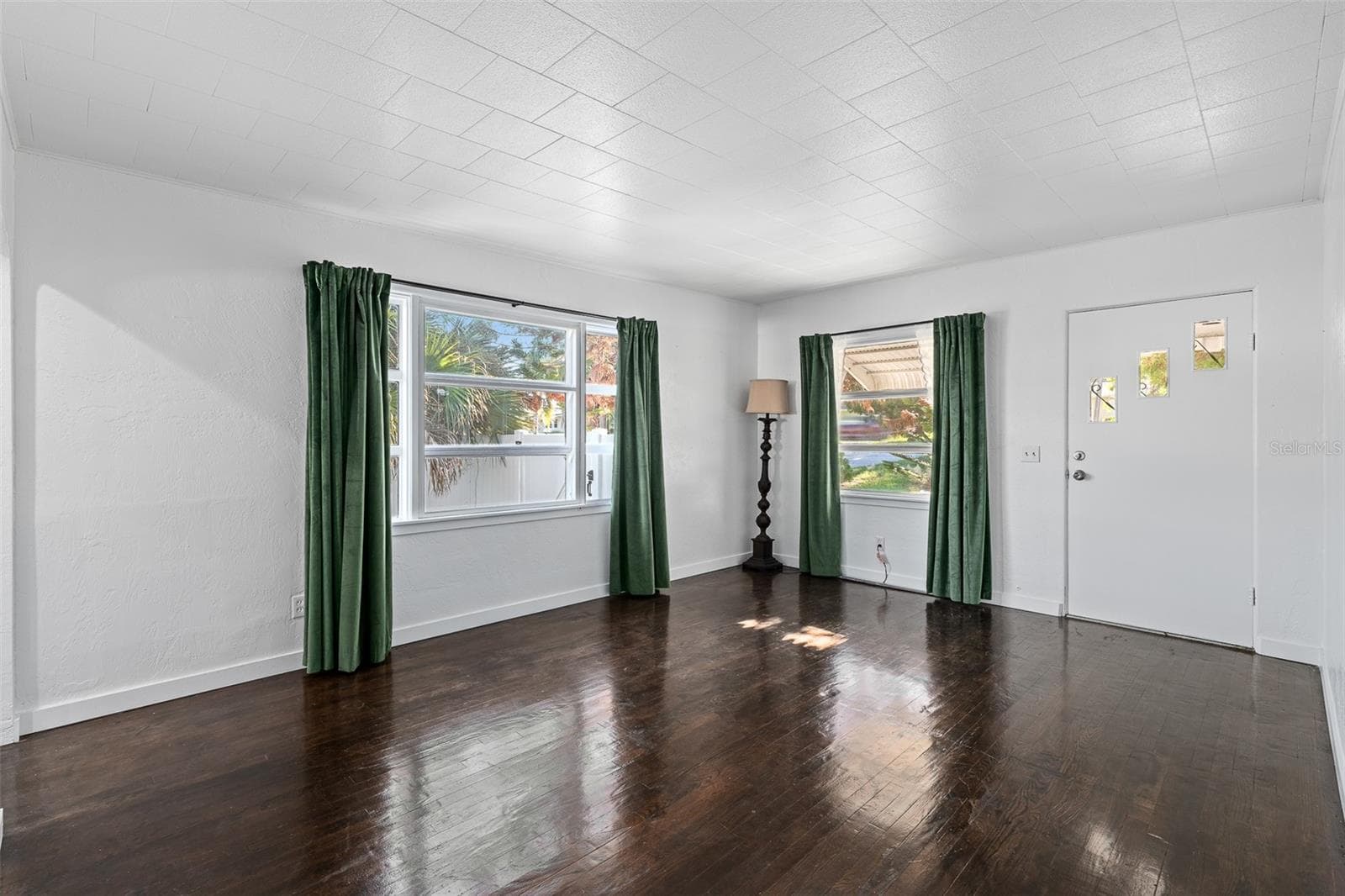 Single Family Residence at 231 N RIDGEWOOD AVE, ORMOND BEACH, photo 16 of 51