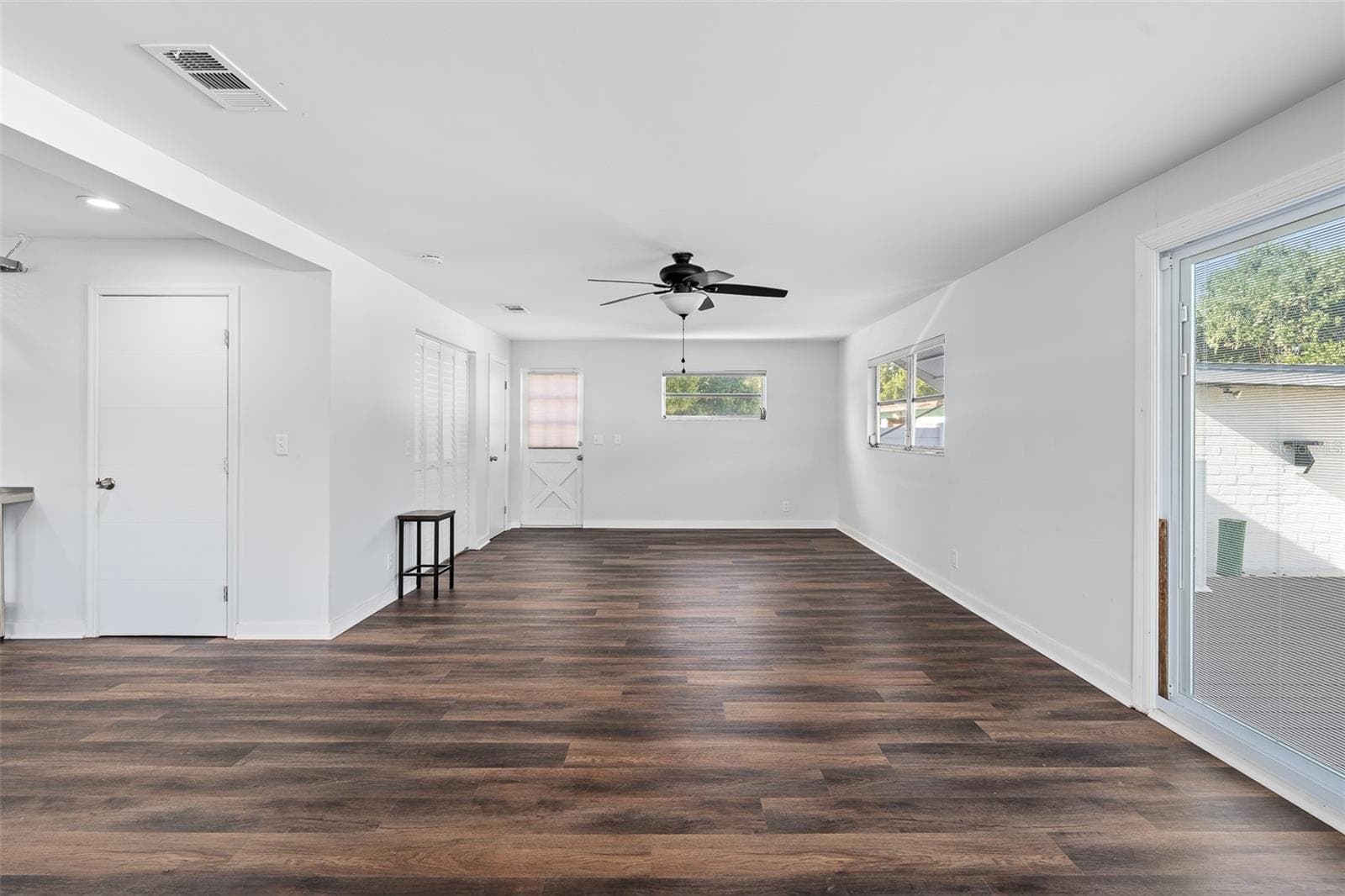 Single Family Residence at 231 N RIDGEWOOD AVE, ORMOND BEACH, photo 20 of 51
