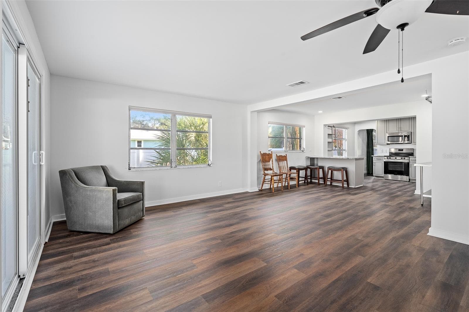 Single Family Residence at 231 N RIDGEWOOD AVE, ORMOND BEACH, photo 21 of 51