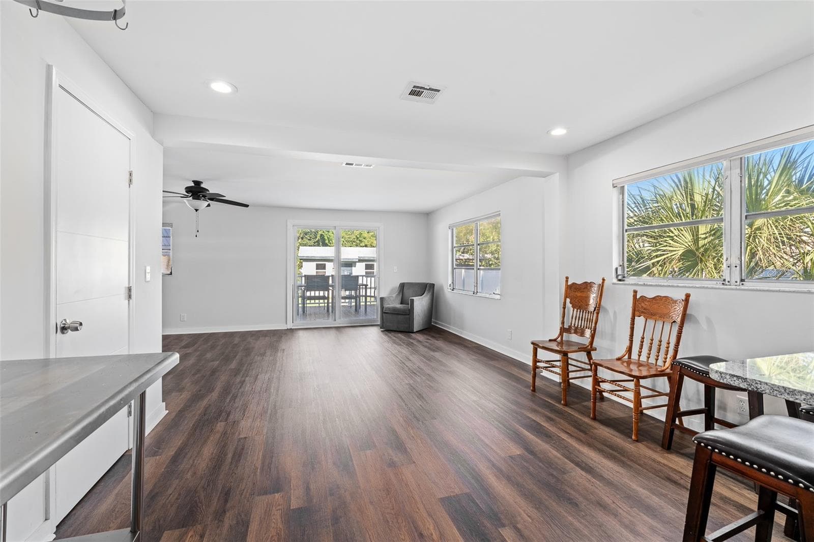 Single Family Residence at 231 N RIDGEWOOD AVE, ORMOND BEACH, photo 25 of 51