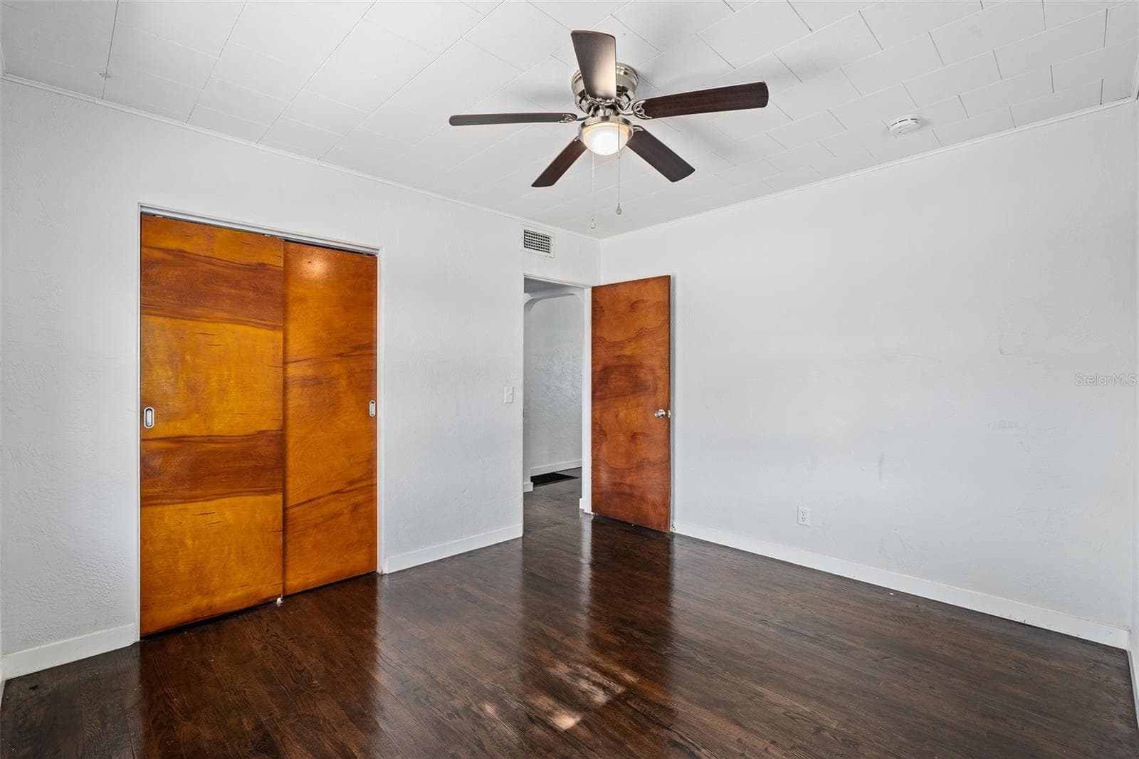 Single Family Residence at 231 N RIDGEWOOD AVE, ORMOND BEACH, photo 33 of 51