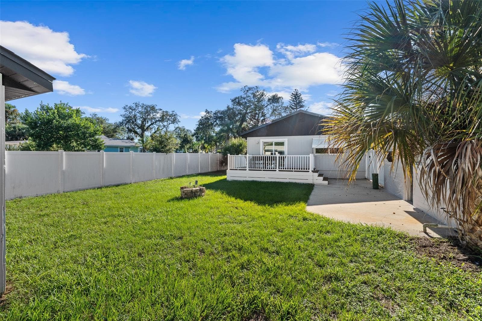 Single Family Residence at 231 N RIDGEWOOD AVE, ORMOND BEACH, photo 44 of 51