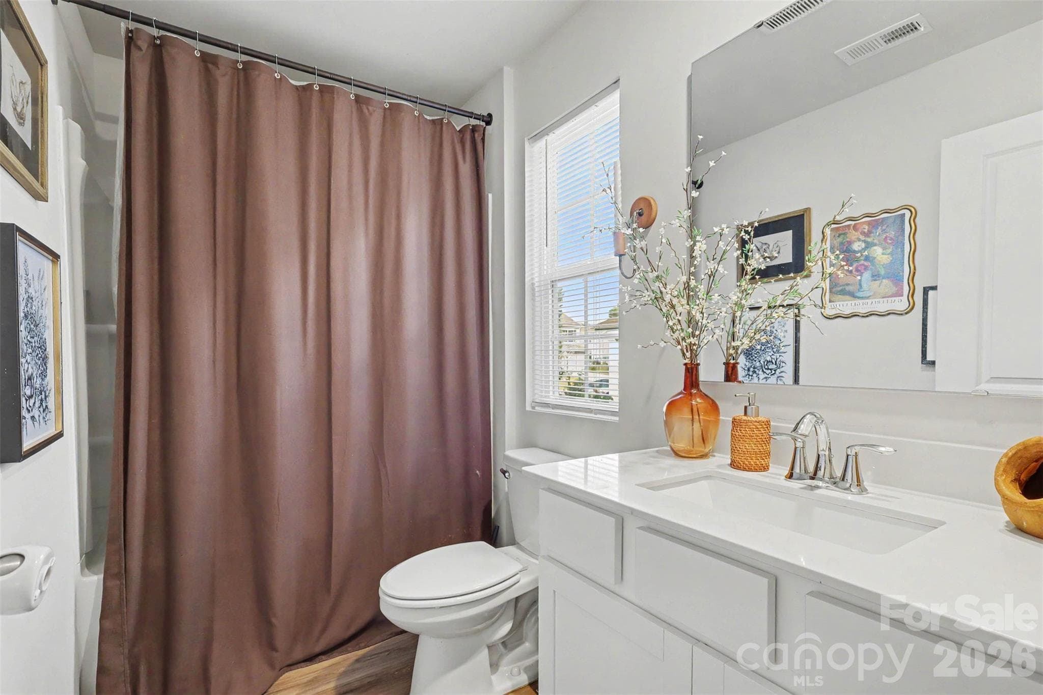 main floor full bathroom - 149 Catawba Walk Way, Statesville