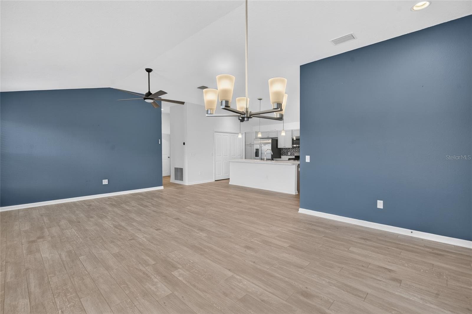 Villa at 721 JOSEPH WAY, THE VILLAGES, photo 13 of 32