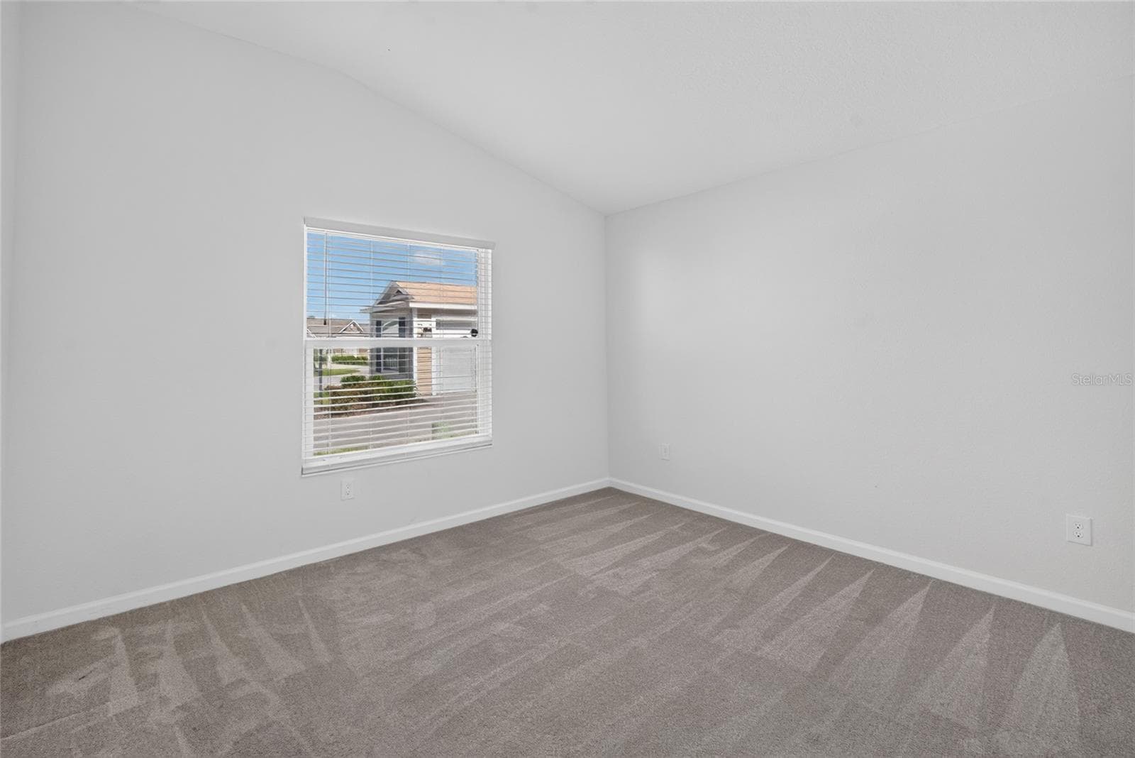 Villa at 721 JOSEPH WAY, THE VILLAGES, photo 26 of 32