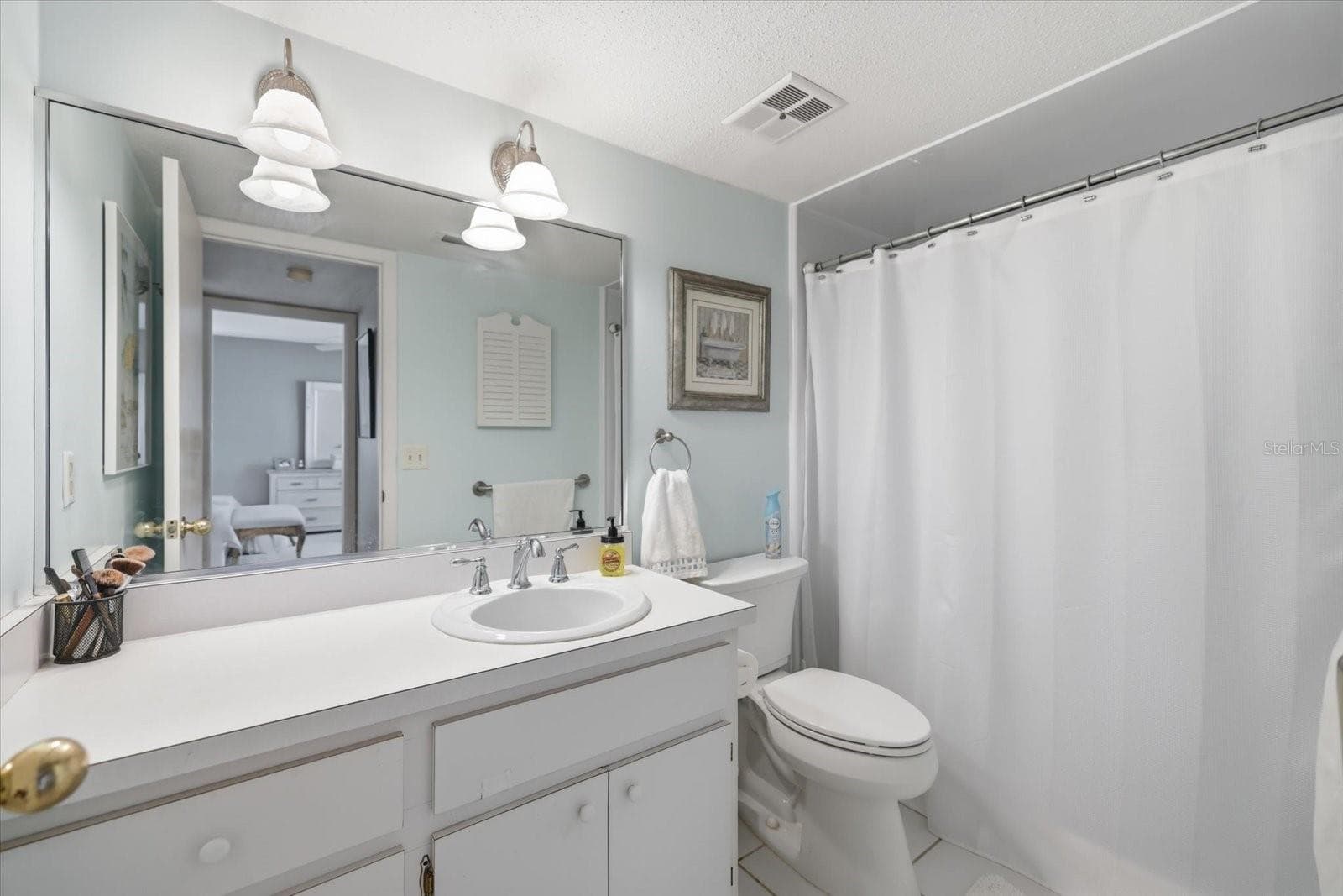 Primary Bathroom - 1555 TARPON CENTER DR #116, VENICE