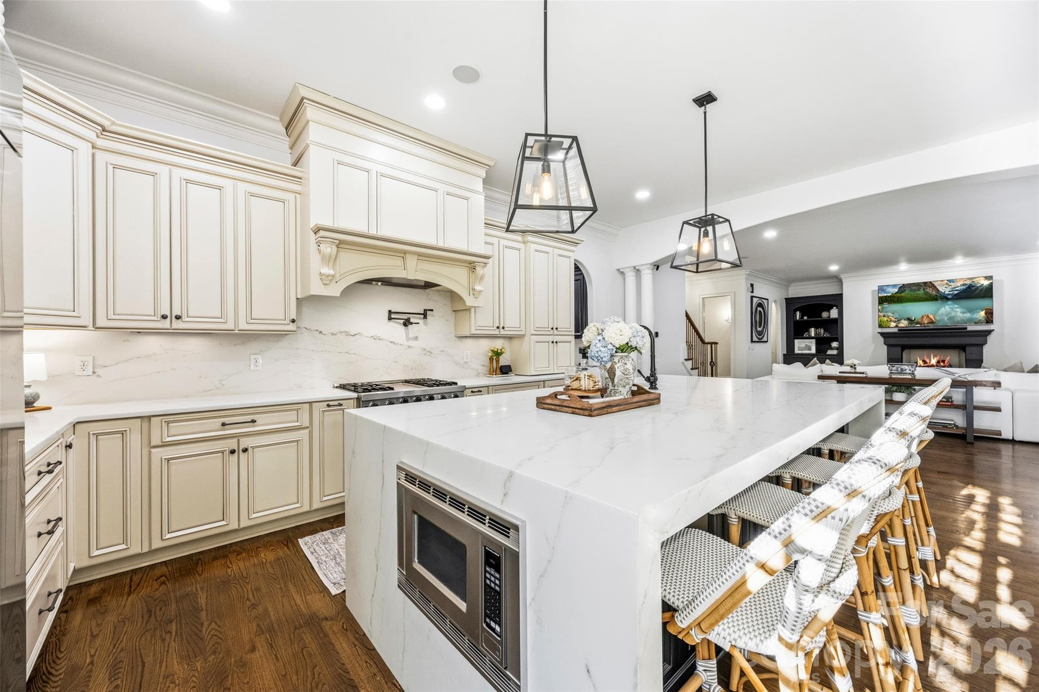 Single Family Residence at 3236 Shillington Place, Charlotte, photo 10 of 46
