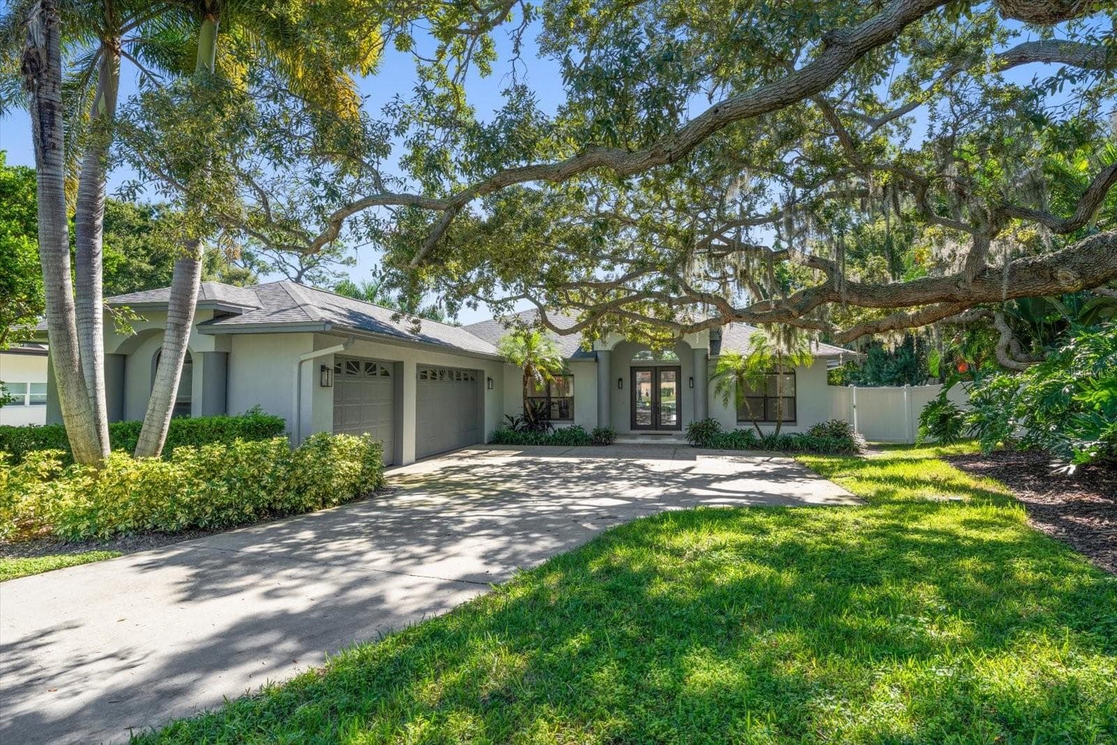 Single Family Residence at 2265 KENT DR, LARGO, photo 3 of 45