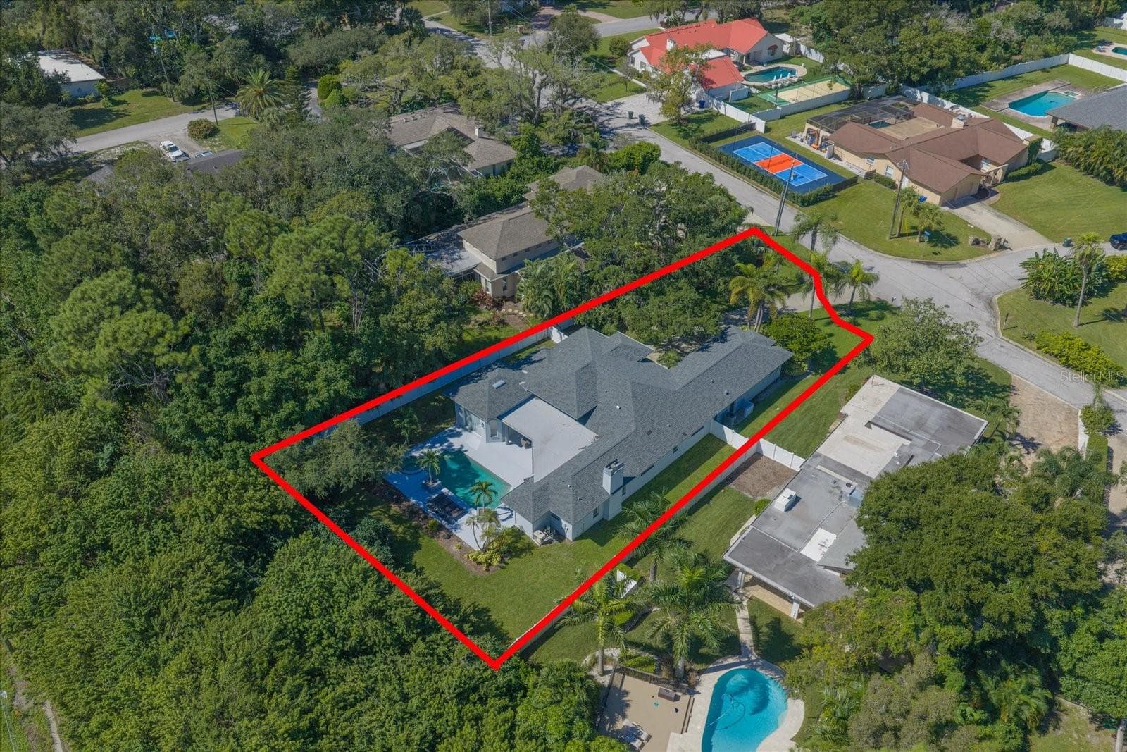 Single Family Residence at 2265 KENT DR, LARGO, photo 5 of 45