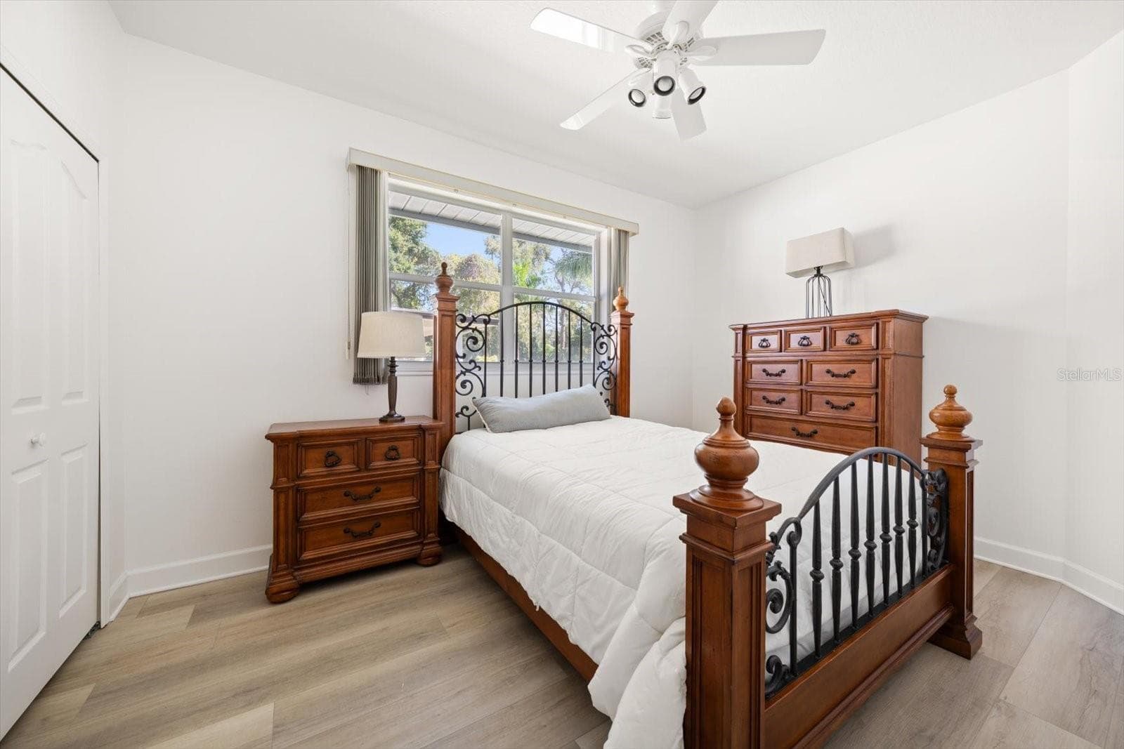 Single Family Residence at 2265 KENT DR, LARGO, photo 38 of 45